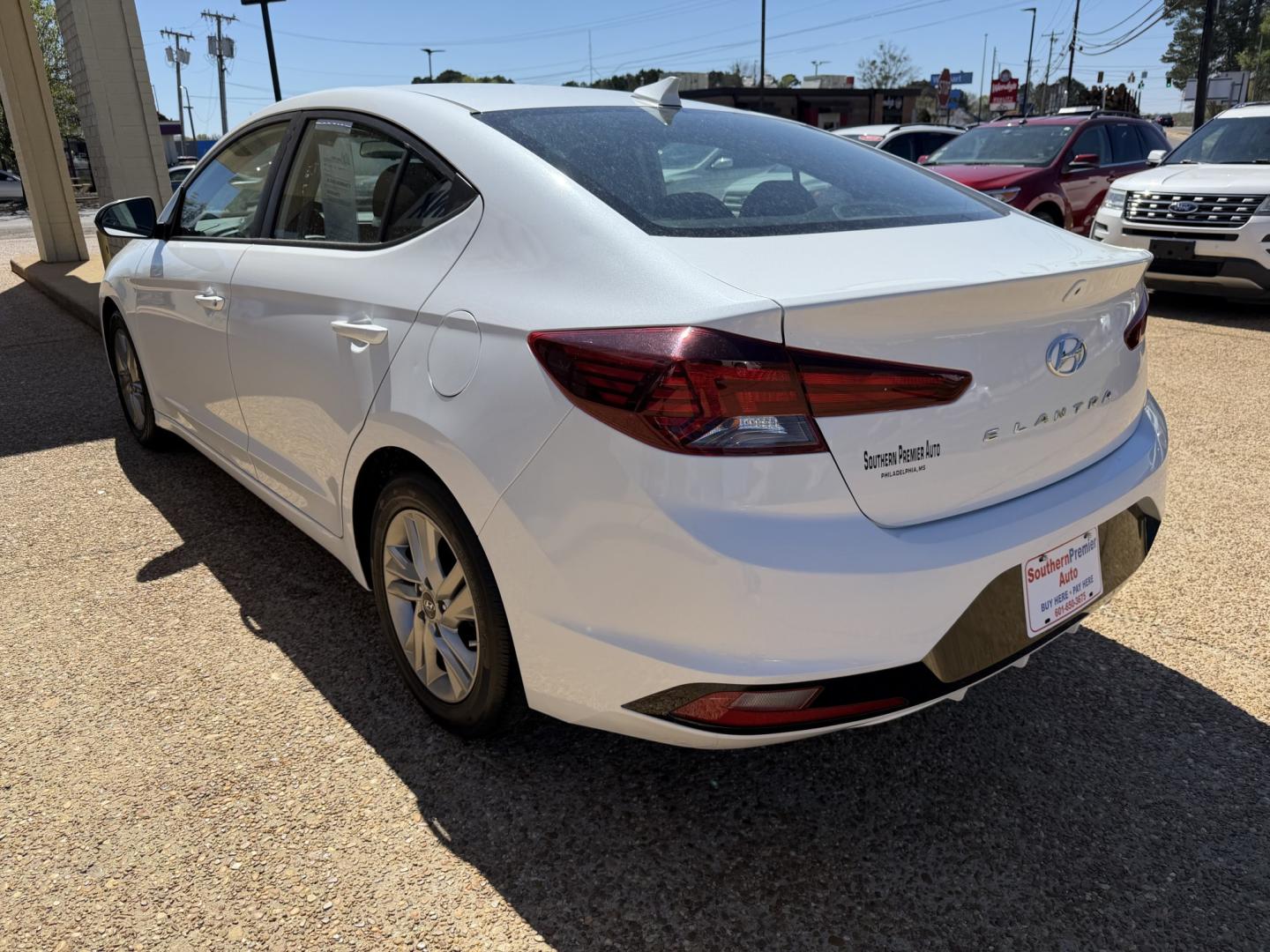 2020 WHITE HYUNDAI ELANTRA SEL (5NPD84LF8LH) , located at 922 W. Beacon St., Philadelphia, MS, 39350, (601) 650-3675, 32.770447, -89.127151 - Photo#3