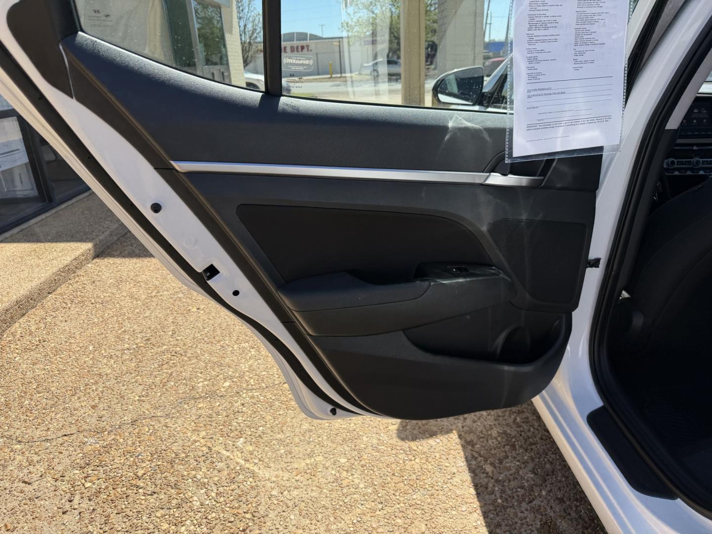 2020 WHITE HYUNDAI ELANTRA SEL (5NPD84LF8LH) , located at 922 W. Beacon St., Philadelphia, MS, 39350, (601) 650-3675, 32.770447, -89.127151 - Photo#12