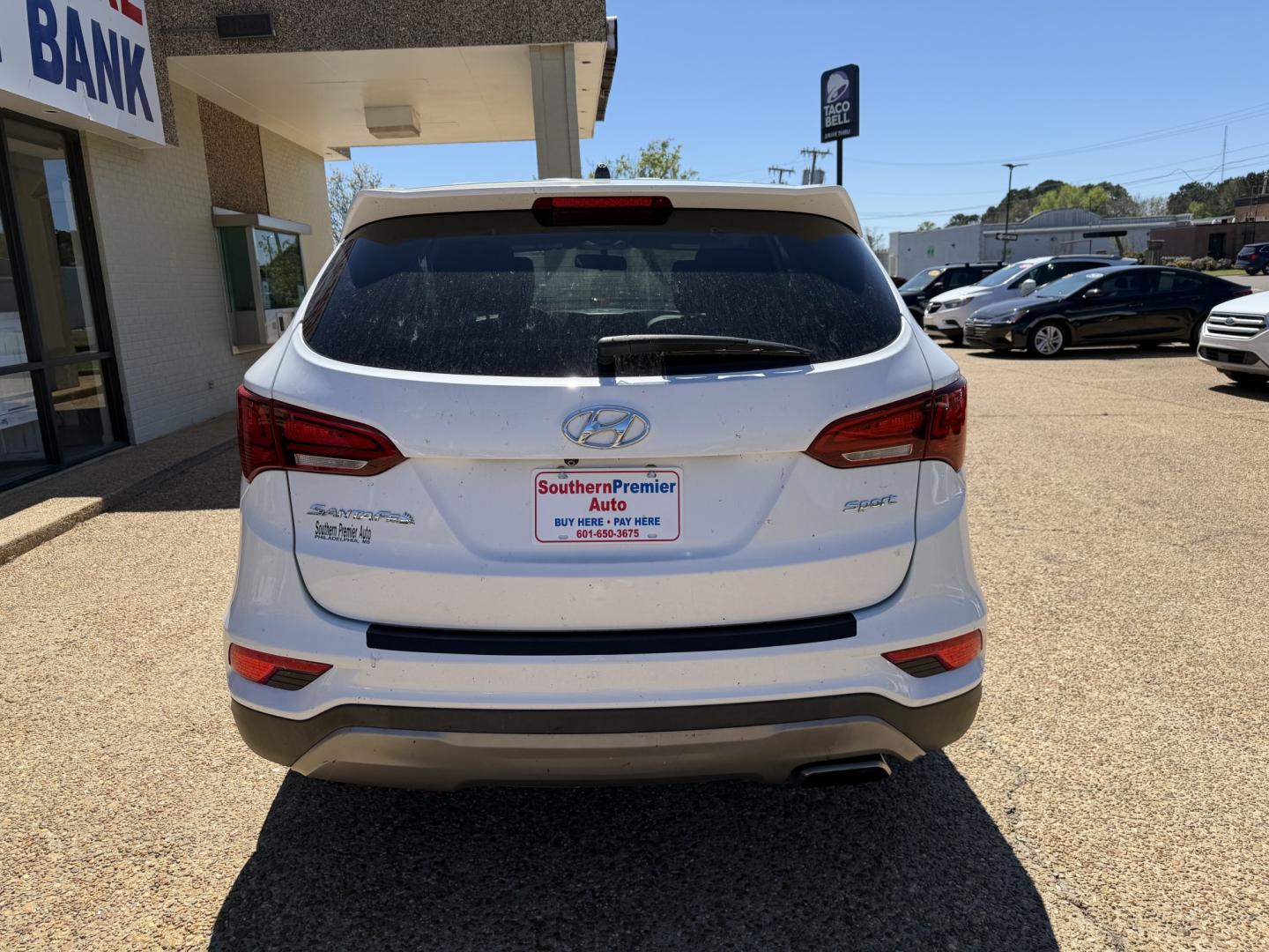 2018 WHITE HYUNDAI SANTA FE SPORT (5XYZT3LB1JG) , located at 922 W. Beacon St., Philadelphia, MS, 39350, (601) 650-3675, 32.770447, -89.127151 - Photo#4