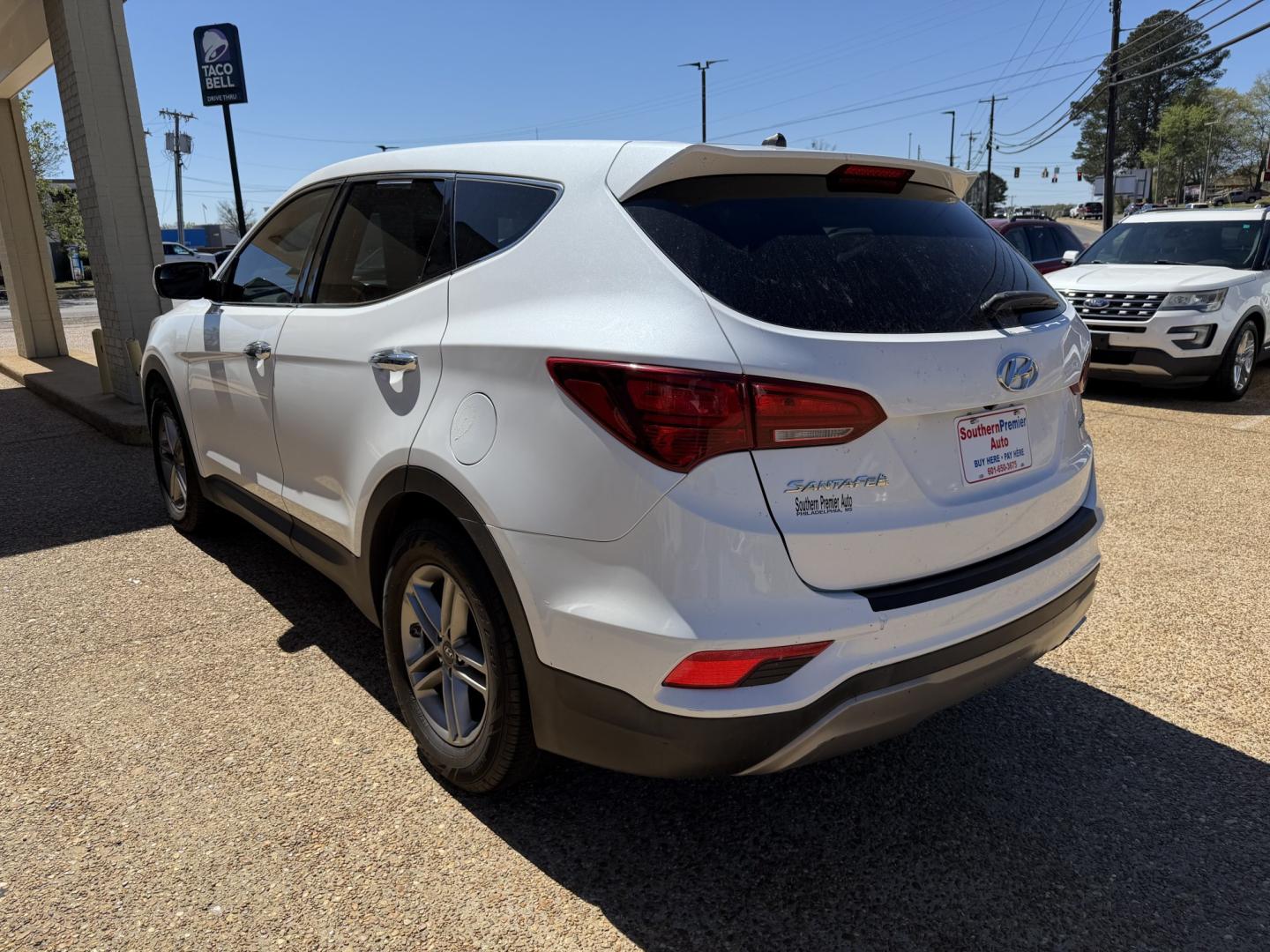 2018 WHITE HYUNDAI SANTA FE SPORT (5XYZT3LB1JG) , located at 922 W. Beacon St., Philadelphia, MS, 39350, (601) 650-3675, 32.770447, -89.127151 - Photo#3