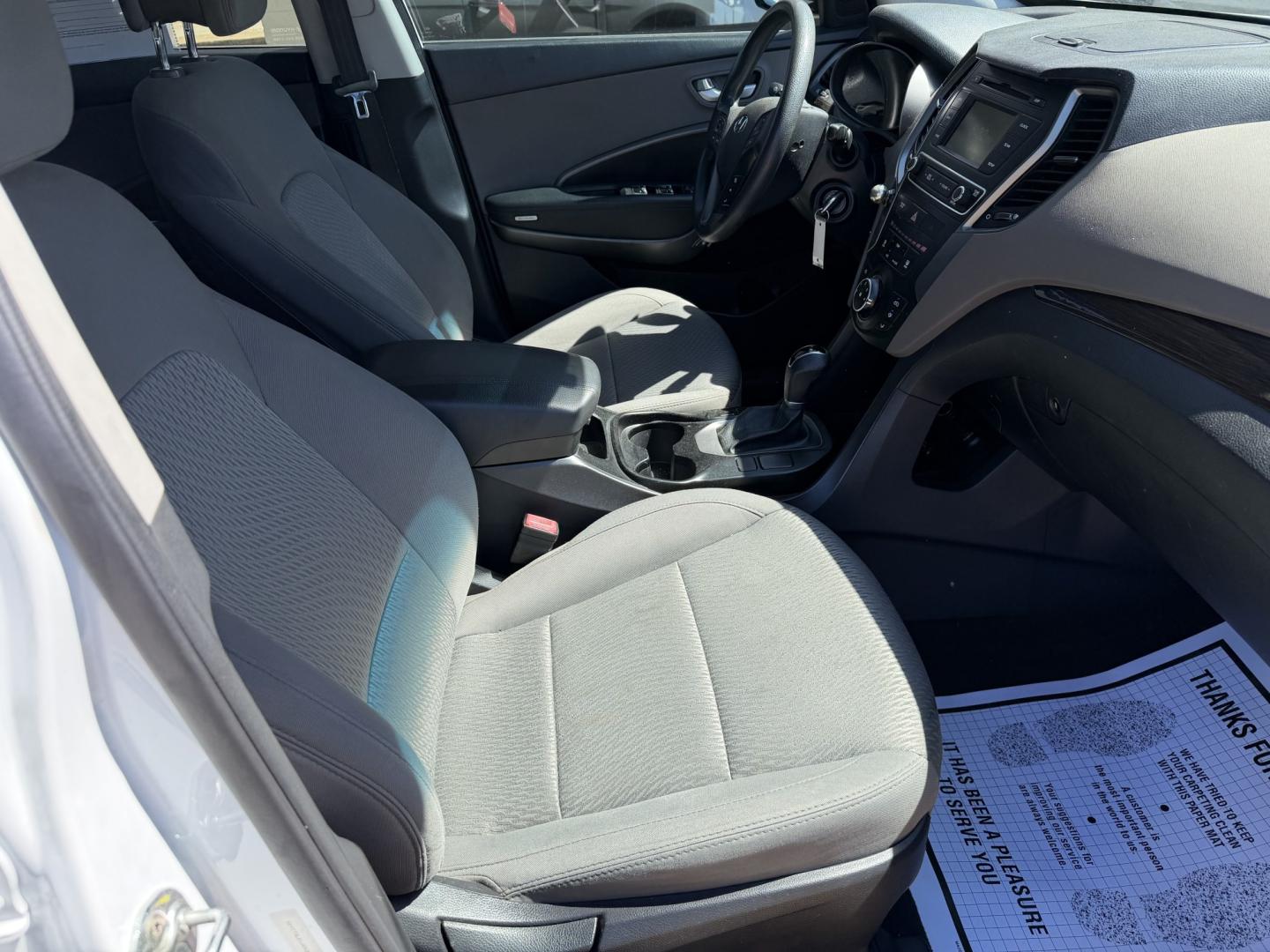 2018 WHITE HYUNDAI SANTA FE SPORT (5XYZT3LB1JG) , located at 922 W. Beacon St., Philadelphia, MS, 39350, (601) 650-3675, 32.770447, -89.127151 - Photo#10