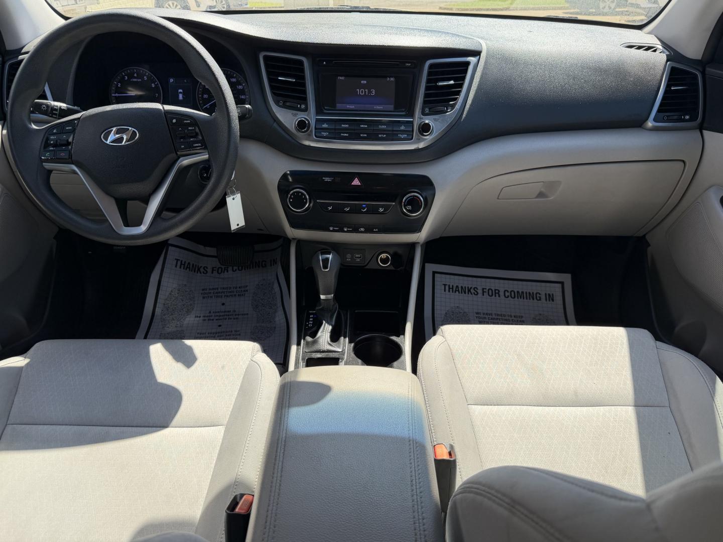 2017 SILVER HYUNDAI TUCSON SE (KM8J23A41HU) , located at 922 W. Beacon St., Philadelphia, MS, 39350, (601) 650-3675, 32.770447, -89.127151- Photo#16