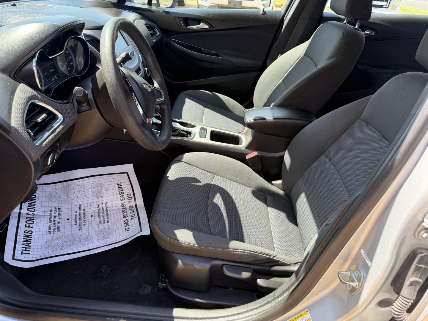 2018 SILVER CHEVROLET CRUZE LS (1G1BC5SM5J7) , located at 922 W. Beacon St., Philadelphia, MS, 39350, (601) 650-3675, 32.770447, -89.127151 - Photo#8