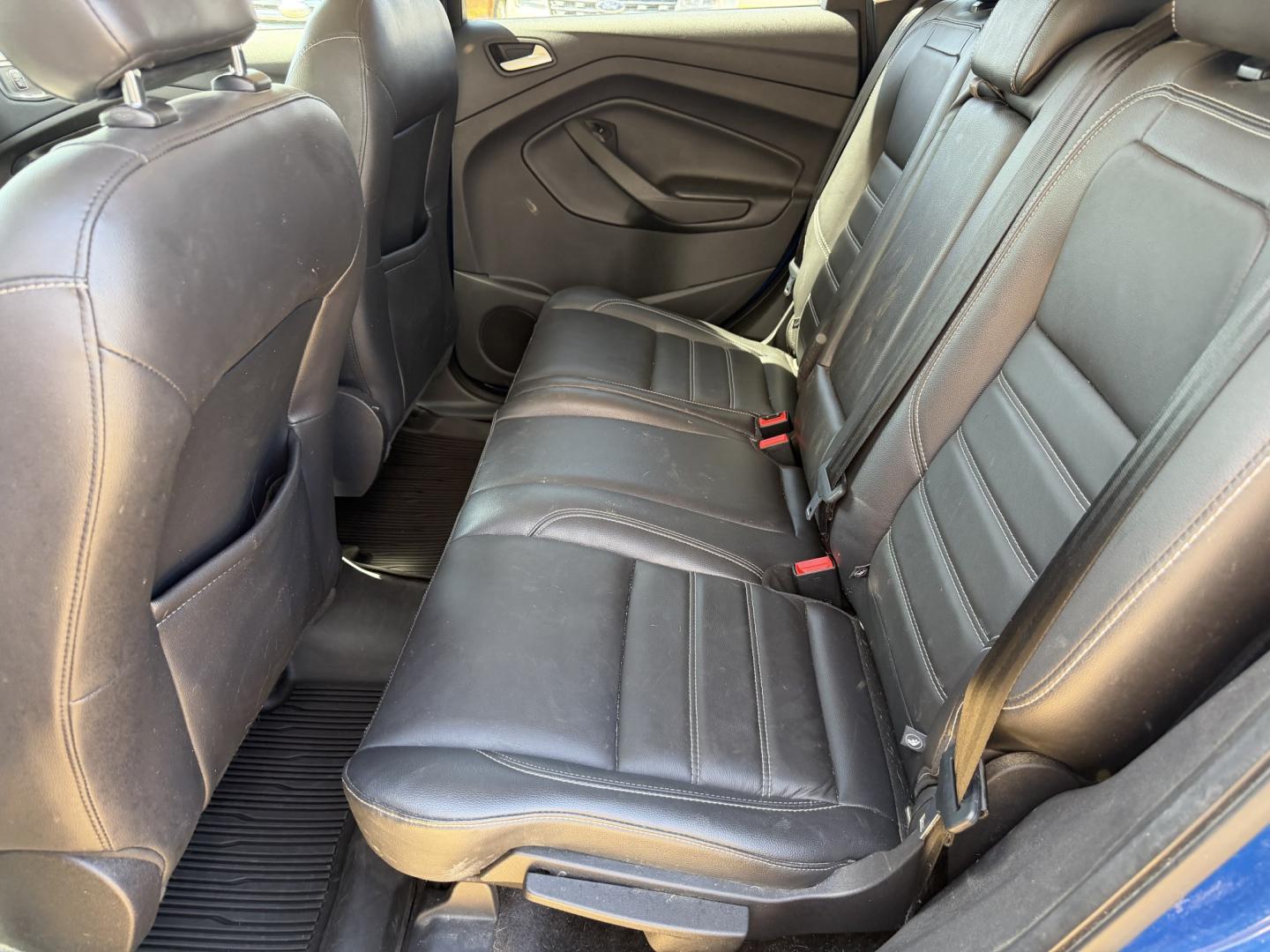2018 BLUE FORD ESCAPE SEL (1FMCU0HD8JU) , located at 922 W. Beacon St., Philadelphia, MS, 39350, (601) 650-3675, 32.770447, -89.127151 - Photo#12