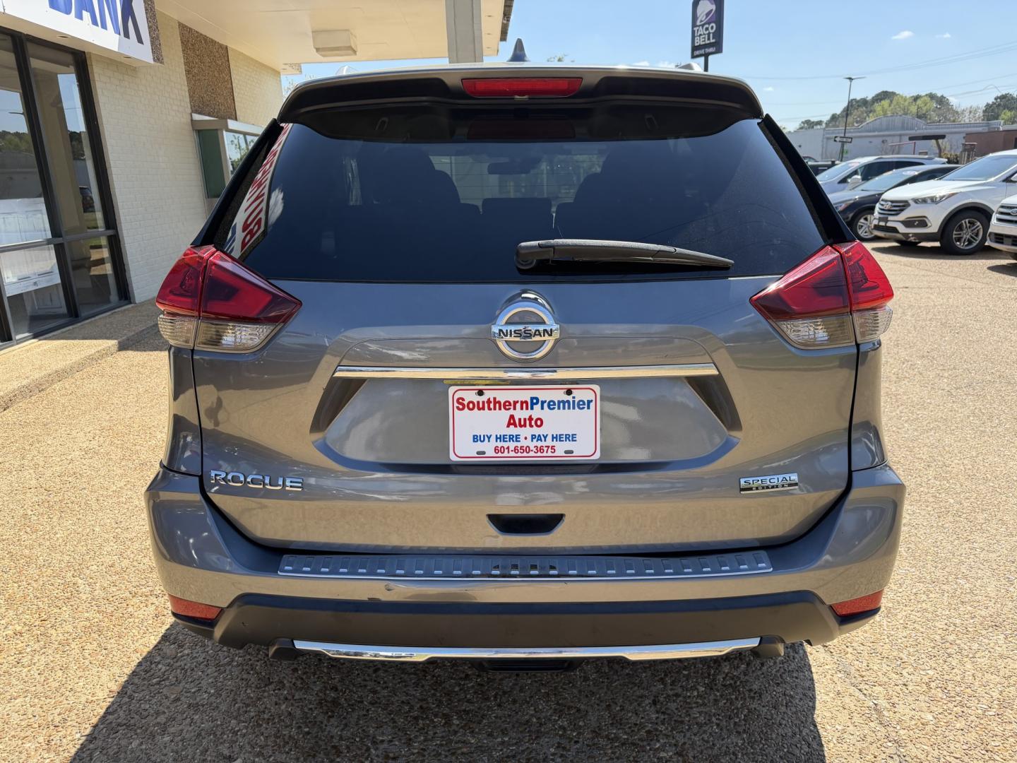 2019 GRAY NISSAN ROGUE S (5N1AT2MTXKC) , located at 922 W. Beacon St., Philadelphia, MS, 39350, (601) 650-3675, 32.770447, -89.127151 - Photo#4