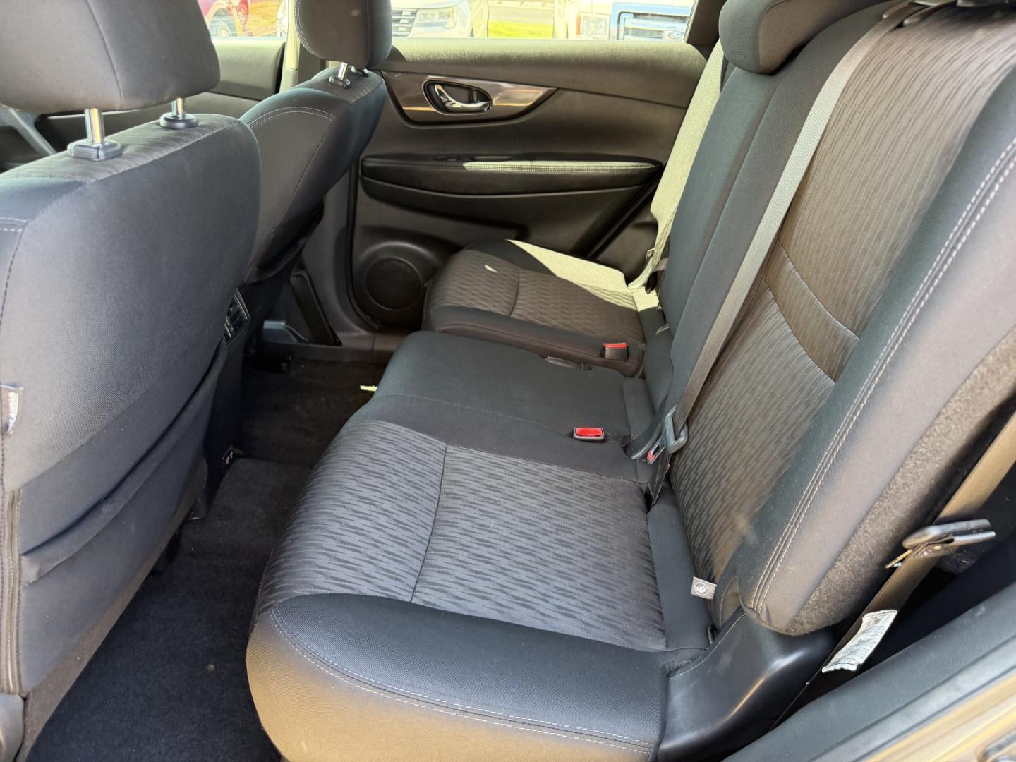 2019 GRAY NISSAN ROGUE S (5N1AT2MTXKC) , located at 922 W. Beacon St., Philadelphia, MS, 39350, (601) 650-3675, 32.770447, -89.127151 - Photo#13