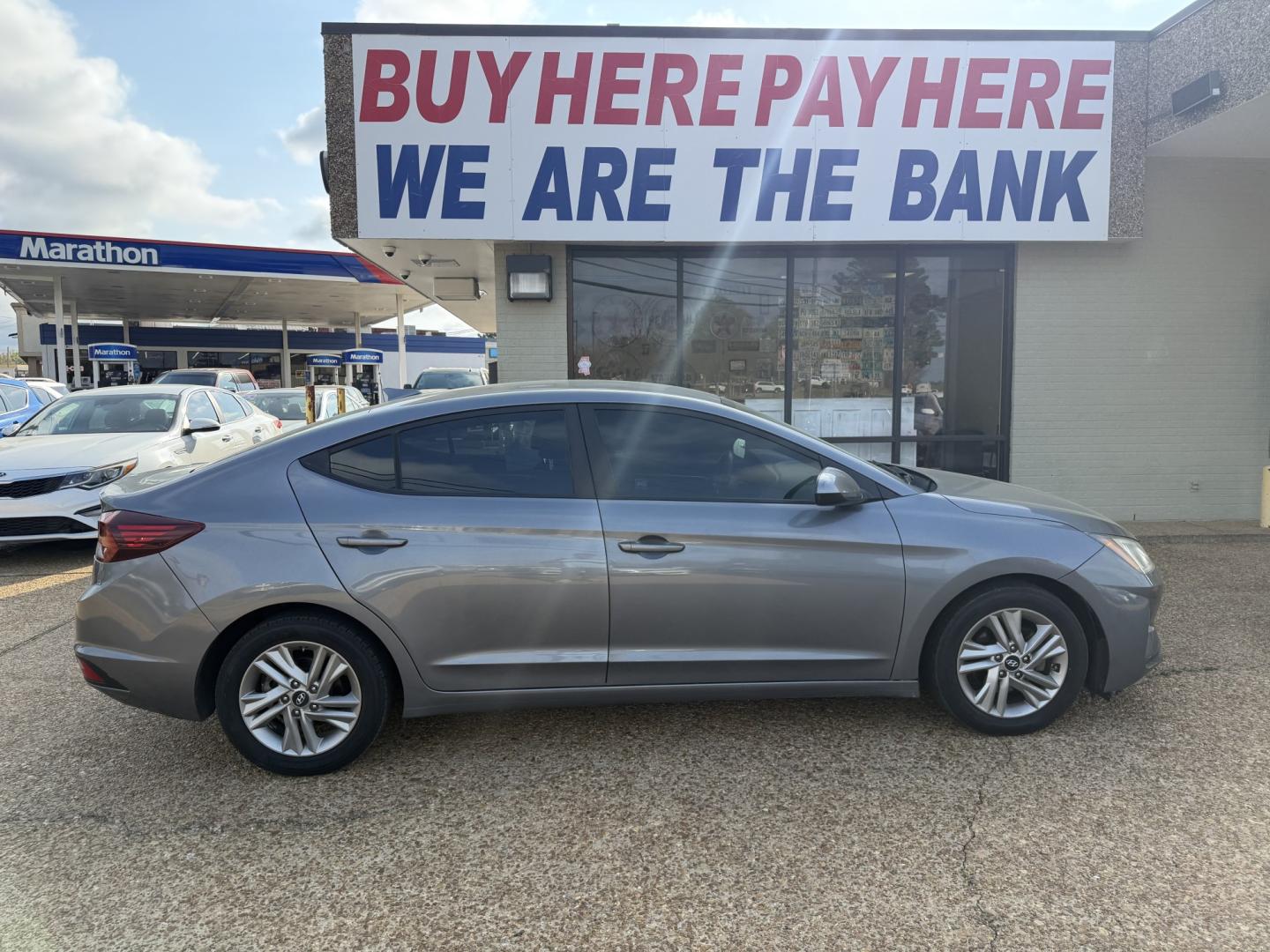 2019 GRAY HYUNDAI ELANTRA SEL (KMHD84LF4KU) , located at 922 W. Beacon St., Philadelphia, MS, 39350, (601) 650-3675, 32.770447, -89.127151- Photo#6
