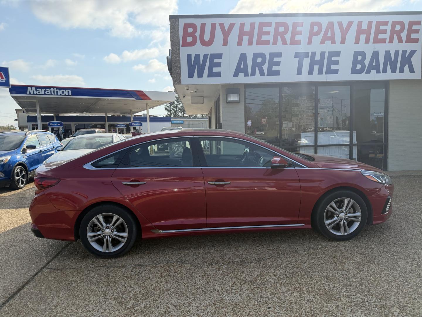 2018 RED HYUNDAI SONATA SPORT (5NPE34AF0JH) , located at 922 W. Beacon St., Philadelphia, MS, 39350, (601) 650-3675, 32.770447, -89.127151 - Photo#6
