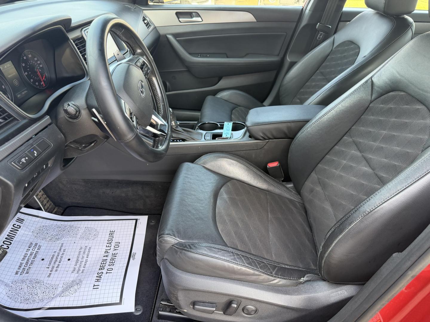 2018 RED HYUNDAI SONATA SPORT (5NPE34AF0JH) , located at 922 W. Beacon St., Philadelphia, MS, 39350, (601) 650-3675, 32.770447, -89.127151 - Photo#9
