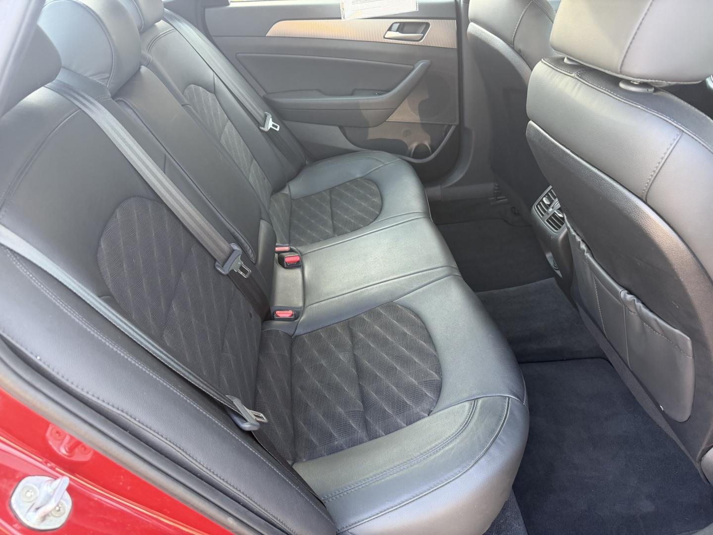 2018 RED HYUNDAI SONATA SPORT (5NPE34AF0JH) , located at 922 W. Beacon St., Philadelphia, MS, 39350, (601) 650-3675, 32.770447, -89.127151 - Photo#14