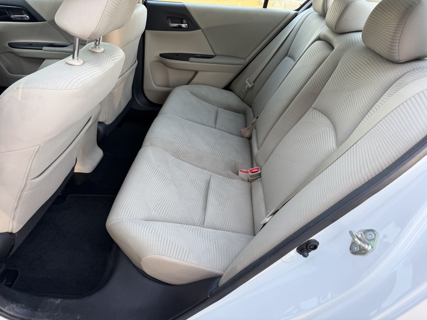 2017 WHITE HONDA ACCORD LX (1HGCR2F37HA) , located at 922 W. Beacon St., Philadelphia, MS, 39350, (601) 650-3675, 32.770447, -89.127151 - Photo#13