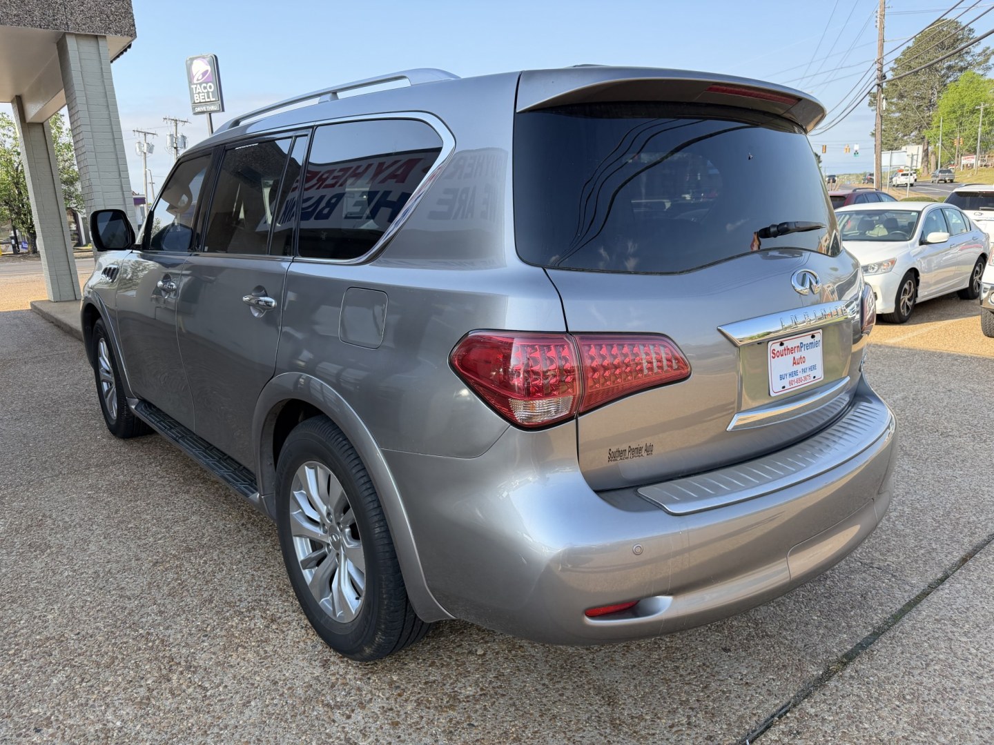 2012 GRAY INFINITI QX56 BASE (JN8AZ2NE3C9) , located at 922 W. Beacon St., Philadelphia, MS, 39350, (601) 650-3675, 32.770447, -89.127151 - Photo#3