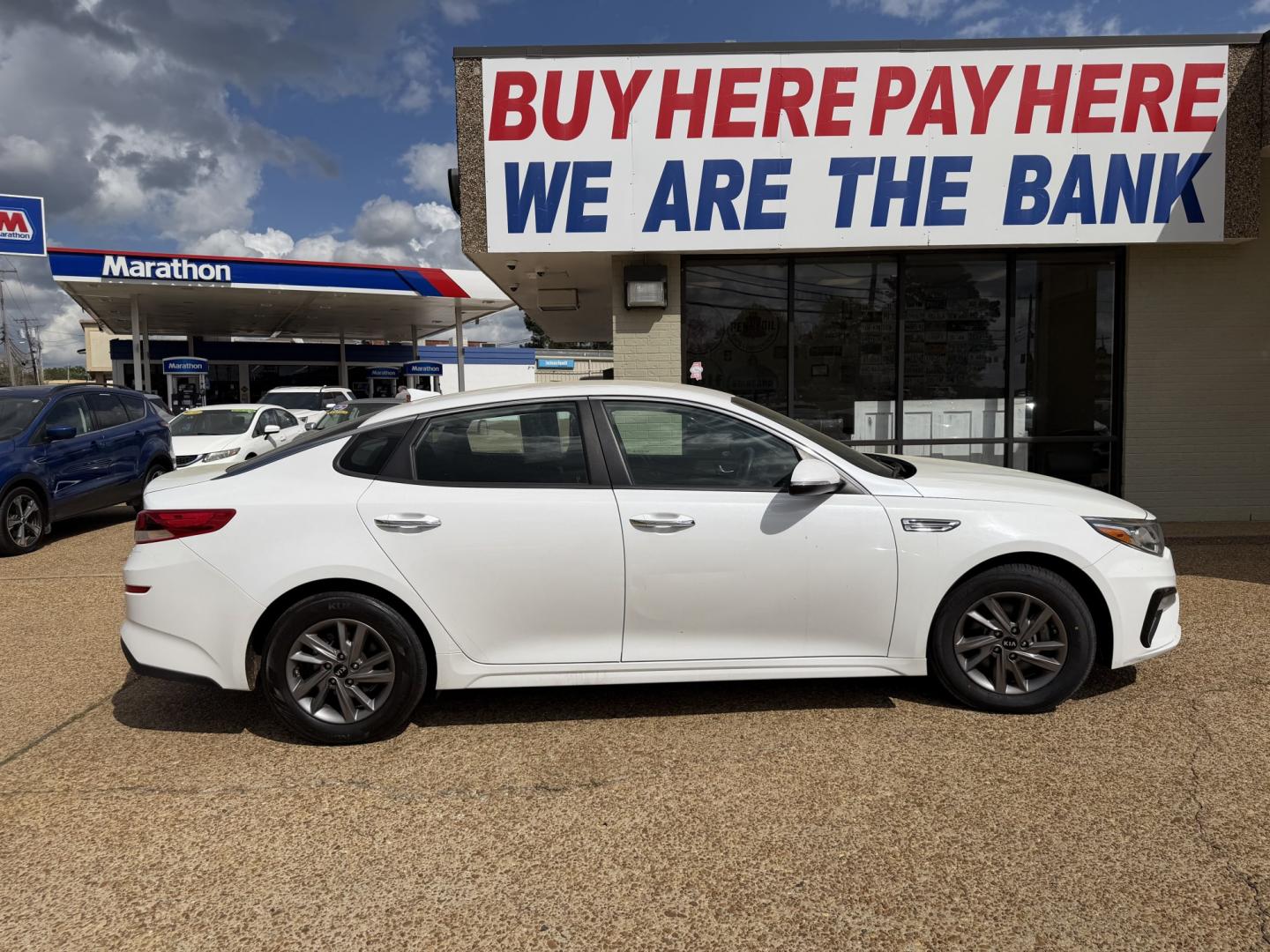 2020 WHITE KIA OPTIMA LX (5XXGT4L39LG) , located at 922 W. Beacon St., Philadelphia, MS, 39350, (601) 650-3675, 32.770447, -89.127151 - Photo#6