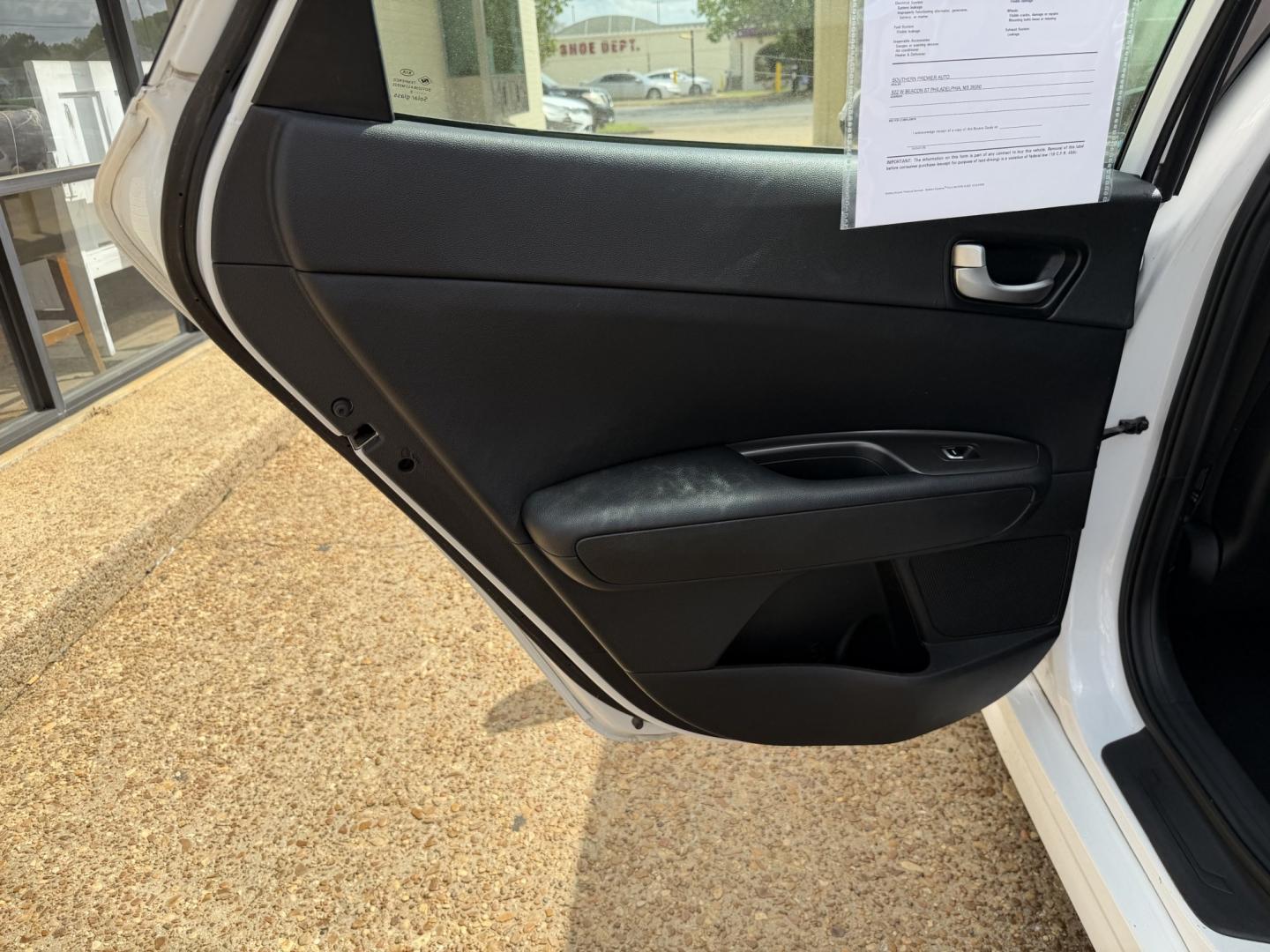 2020 WHITE KIA OPTIMA LX (5XXGT4L39LG) , located at 922 W. Beacon St., Philadelphia, MS, 39350, (601) 650-3675, 32.770447, -89.127151 - Photo#12