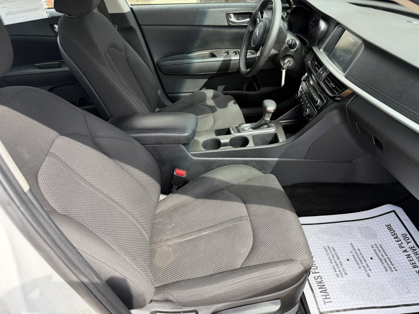 2020 WHITE KIA OPTIMA LX (5XXGT4L39LG) , located at 922 W. Beacon St., Philadelphia, MS, 39350, (601) 650-3675, 32.770447, -89.127151 - Photo#10