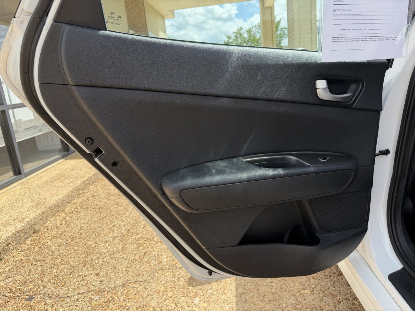 2020 WHITE KIA OPTIMA LX (5XXGT4L33LG) , located at 922 W. Beacon St., Philadelphia, MS, 39350, (601) 650-3675, 32.770447, -89.127151 - Photo#12