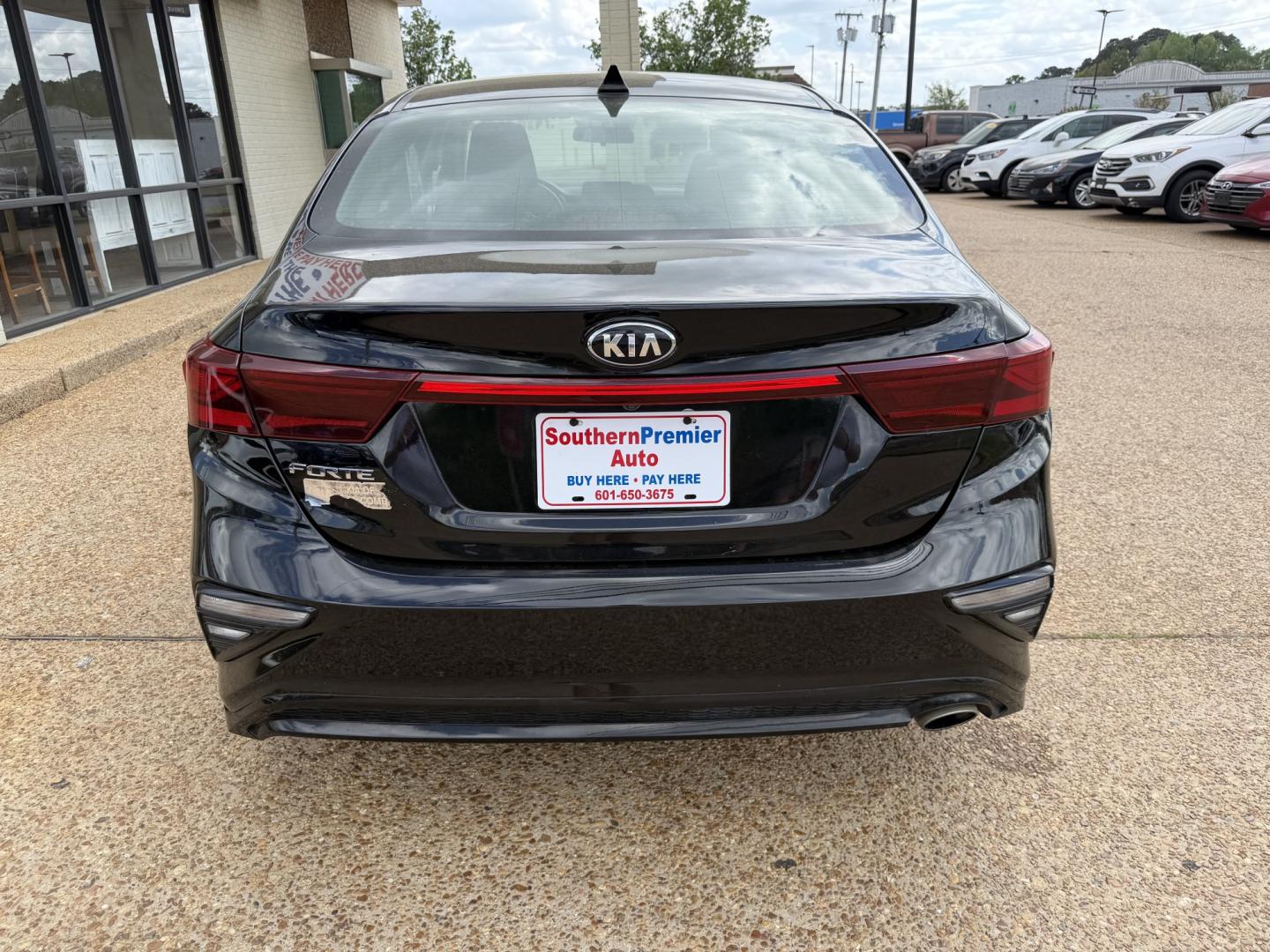 2020 BLACK KIA FORTE LXS (3KPF24AD2LE) , located at 922 W. Beacon St., Philadelphia, MS, 39350, (601) 650-3675, 32.770447, -89.127151 - Photo#4