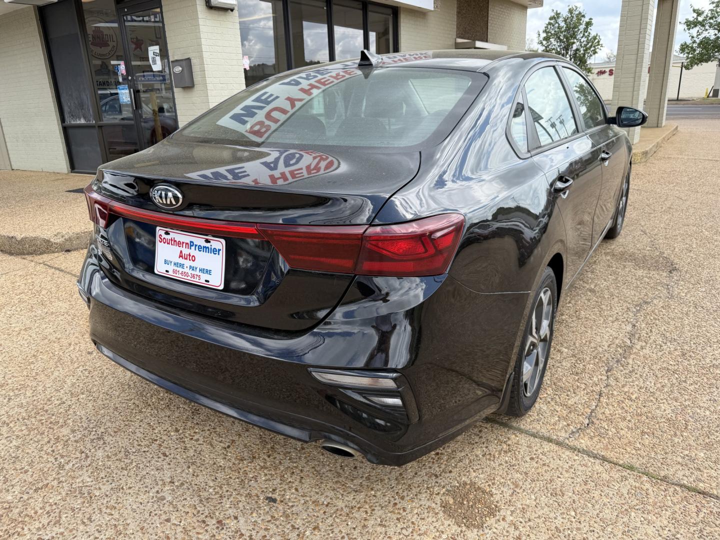 2020 BLACK KIA FORTE LXS (3KPF24AD2LE) , located at 922 W. Beacon St., Philadelphia, MS, 39350, (601) 650-3675, 32.770447, -89.127151 - Photo#5