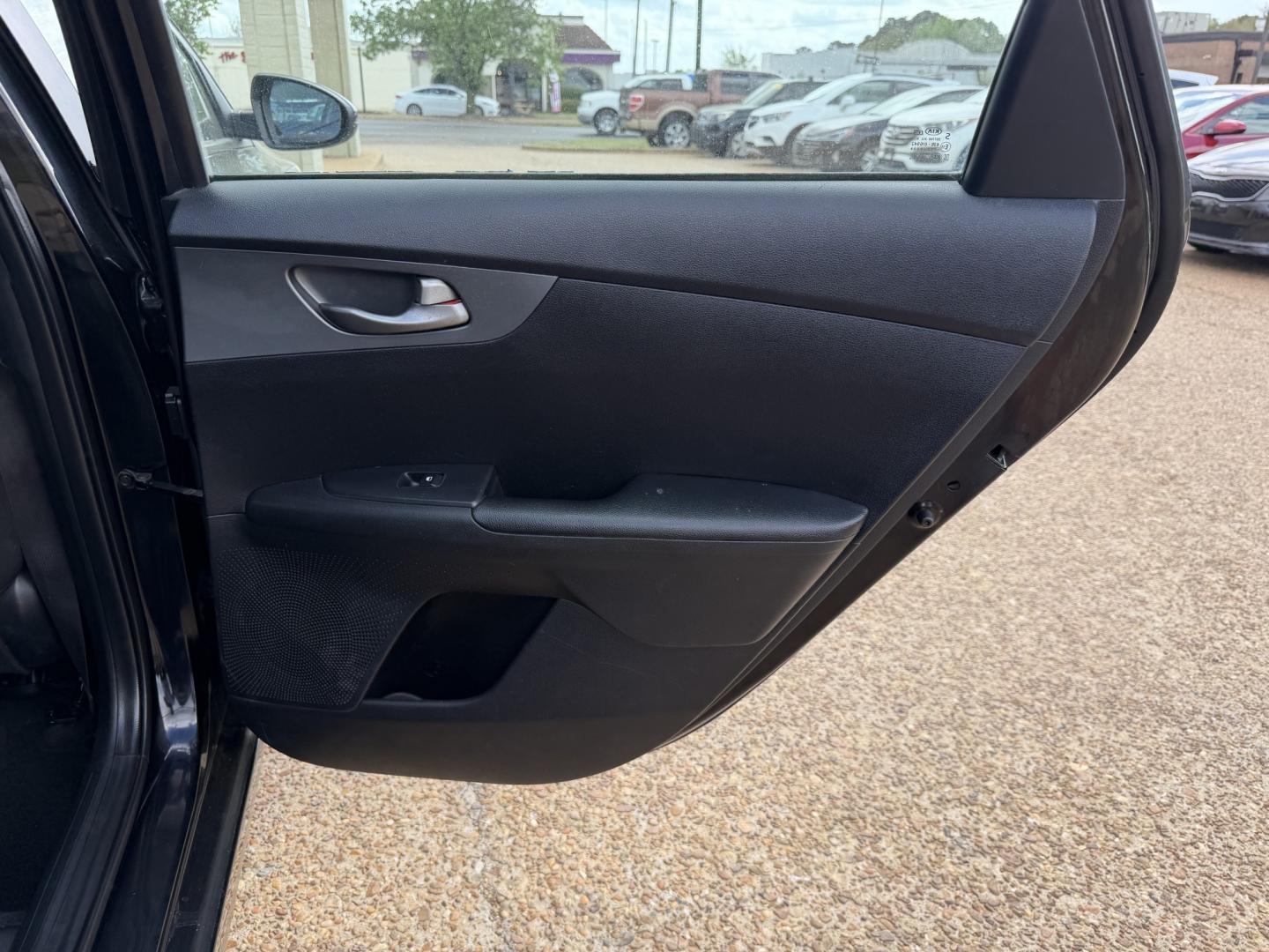 2020 BLACK KIA FORTE LXS (3KPF24AD2LE) , located at 922 W. Beacon St., Philadelphia, MS, 39350, (601) 650-3675, 32.770447, -89.127151 - Photo#15