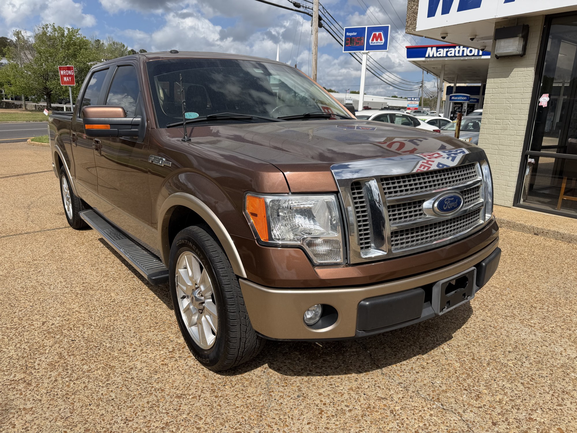2011 FORD F-150 LARIAT 