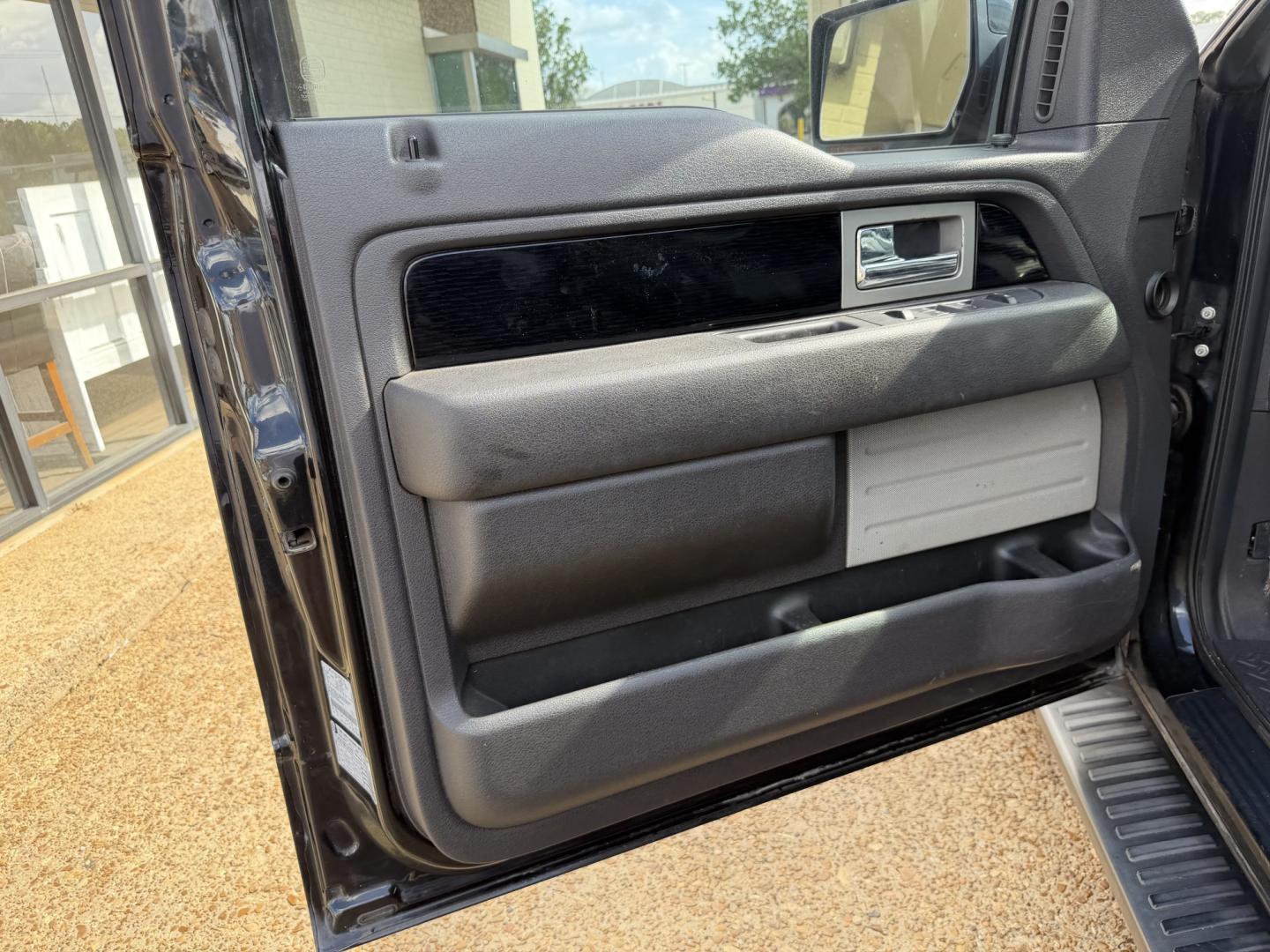 2010 BLACK FORD F-150 FX2 (1FTEW1C82AK) , located at 922 W. Beacon St., Philadelphia, MS, 39350, (601) 650-3675, 32.770447, -89.127151 - Photo#8