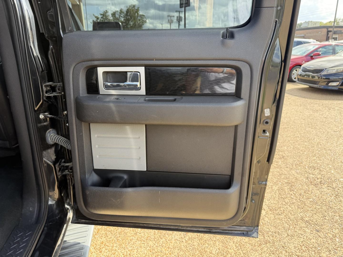 2010 BLACK FORD F-150 FX2 (1FTEW1C82AK) , located at 922 W. Beacon St., Philadelphia, MS, 39350, (601) 650-3675, 32.770447, -89.127151 - Photo#14