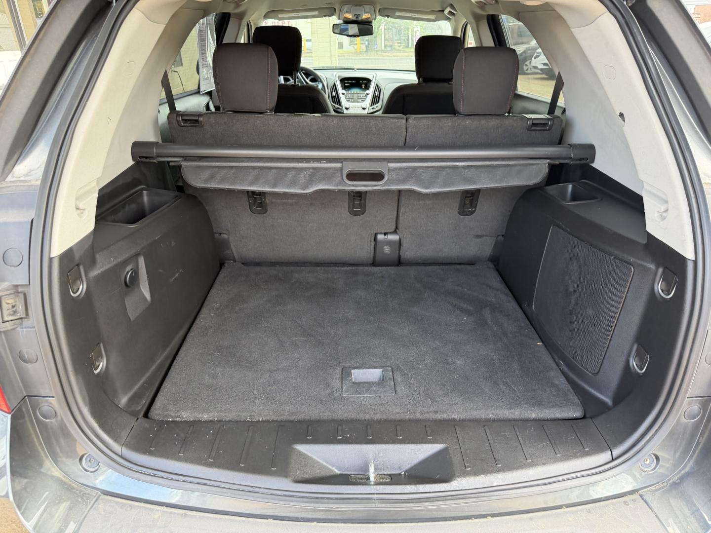 2017 GRAY CHEVROLET EQUINOX LT (2GNALCEKXH1) , located at 922 W. Beacon St., Philadelphia, MS, 39350, (601) 650-3675, 32.770447, -89.127151- Photo#19