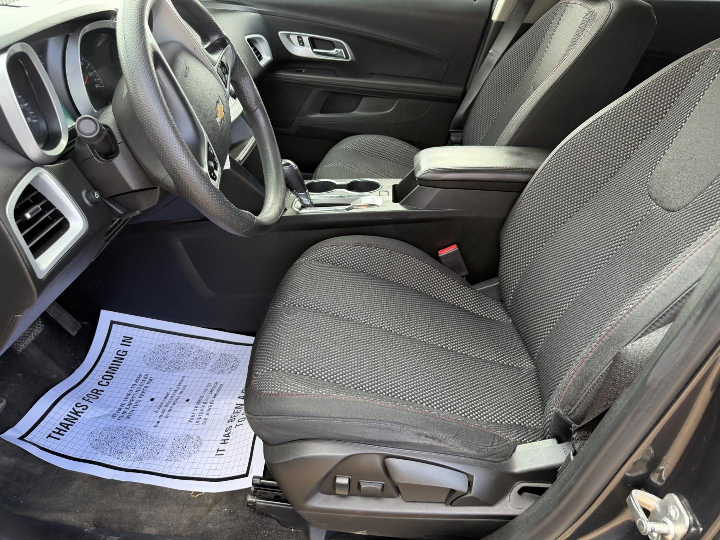 2017 GRAY CHEVROLET EQUINOX LT (2GNALCEKXH1) , located at 922 W. Beacon St., Philadelphia, MS, 39350, (601) 650-3675, 32.770447, -89.127151- Photo#9