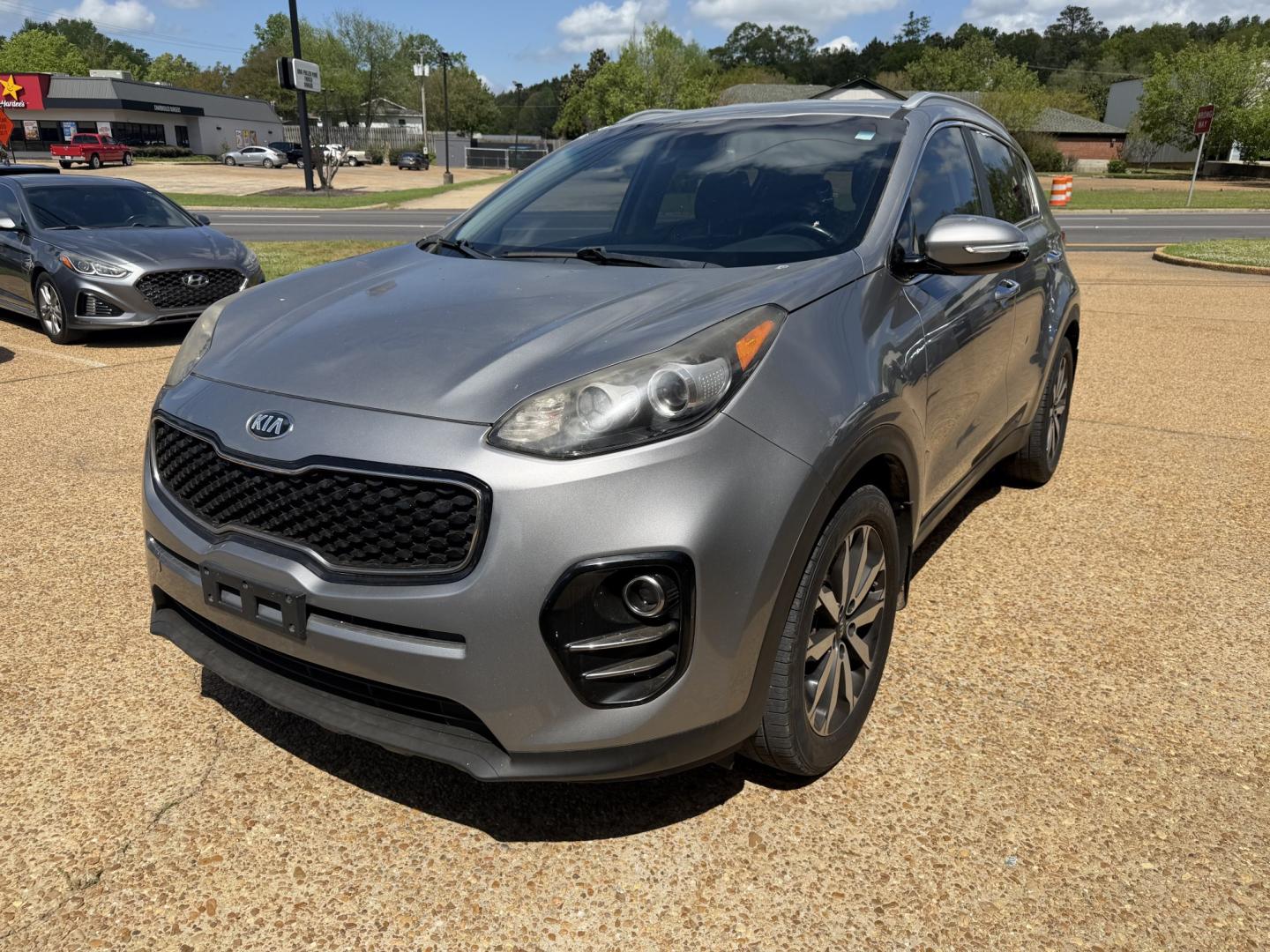 2019 GRAY KIA SPORTAGE EX (KNDPN3ACXK7) , located at 922 W. Beacon St., Philadelphia, MS, 39350, (601) 650-3675, 32.770447, -89.127151 - Photo#2