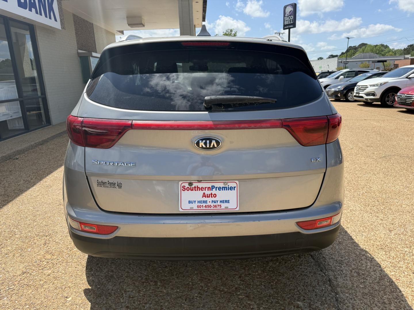 2019 GRAY KIA SPORTAGE EX (KNDPN3ACXK7) , located at 922 W. Beacon St., Philadelphia, MS, 39350, (601) 650-3675, 32.770447, -89.127151 - Photo#4