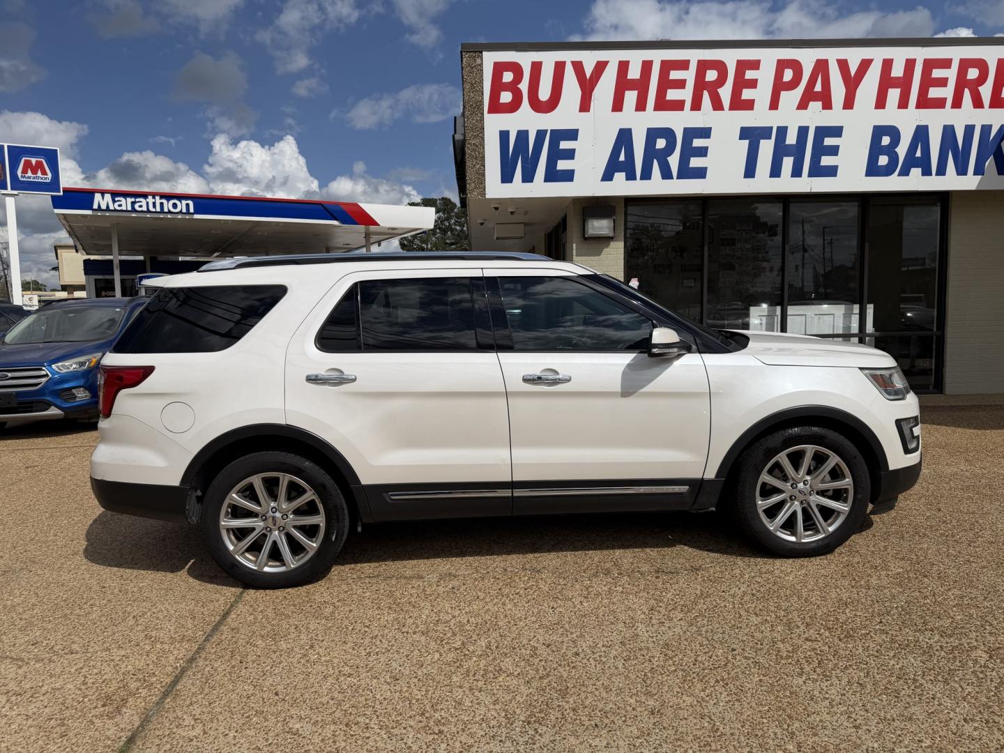2016 WHITE FORD EXPLORER LIMITED Limited (1FM5K7F85GG) , located at 922 W. Beacon St., Philadelphia, MS, 39350, (601) 650-3675, 32.770447, -89.127151- Photo#6