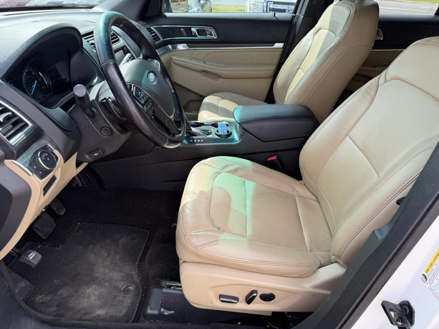 2016 WHITE FORD EXPLORER LIMITED Limited (1FM5K7F85GG) , located at 922 W. Beacon St., Philadelphia, MS, 39350, (601) 650-3675, 32.770447, -89.127151- Photo#9