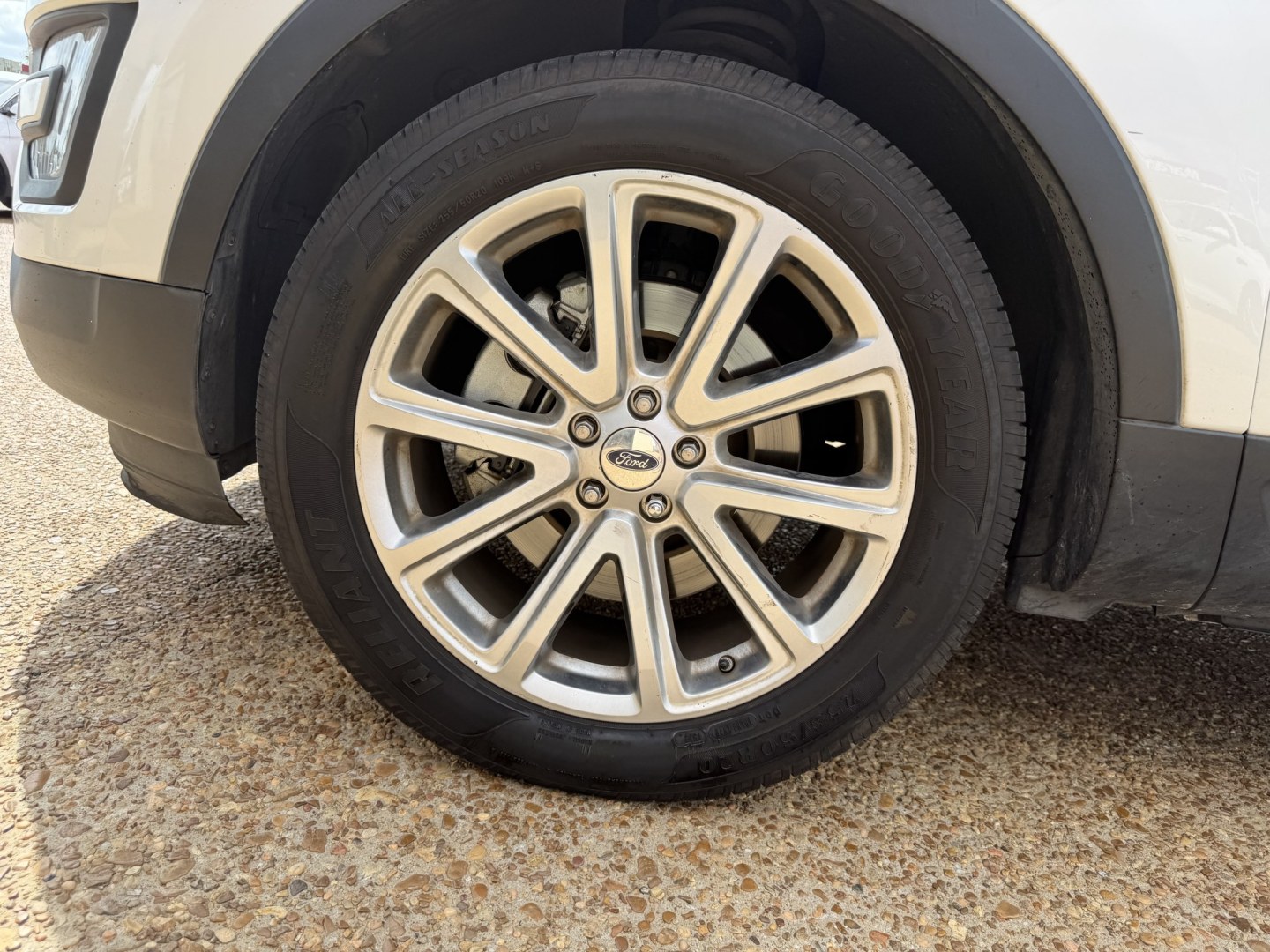 2016 WHITE FORD EXPLORER LIMITED Limited (1FM5K7F85GG) , located at 922 W. Beacon St., Philadelphia, MS, 39350, (601) 650-3675, 32.770447, -89.127151 - Photo#7