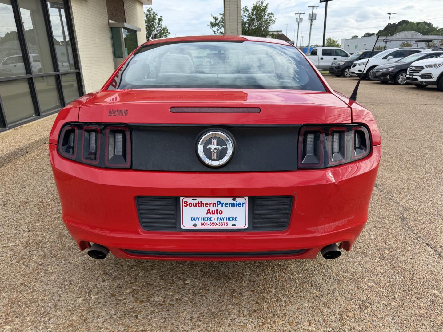 2014 RED FORD MUSTANG BASE (1ZVBP8AM7E5) , located at 922 W. Beacon St., Philadelphia, MS, 39350, (601) 650-3675, 32.770447, -89.127151 - Photo#4