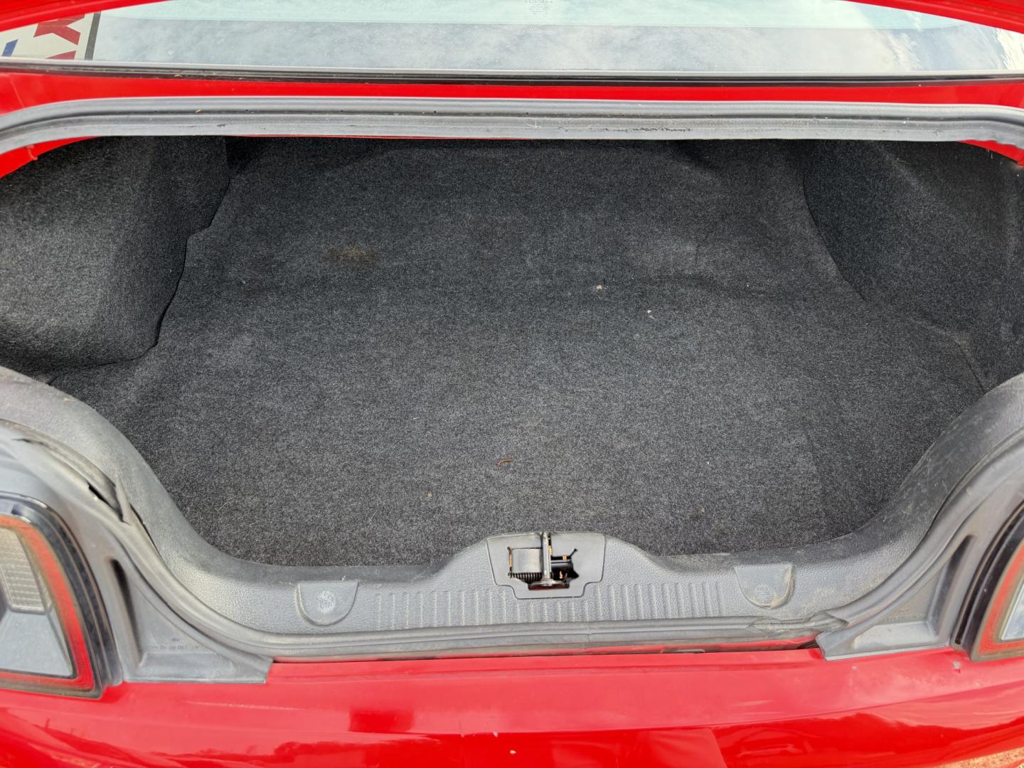 2014 RED FORD MUSTANG BASE (1ZVBP8AM7E5) , located at 922 W. Beacon St., Philadelphia, MS, 39350, (601) 650-3675, 32.770447, -89.127151 - Photo#15