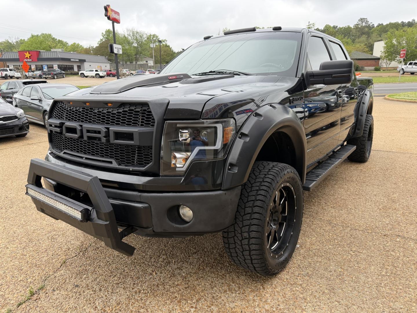 2013 BLACK FORD F-150 XLT (1FTFW1EF3DK) , located at 922 W. Beacon St., Philadelphia, MS, 39350, (601) 650-3675, 32.770447, -89.127151 - Photo#2