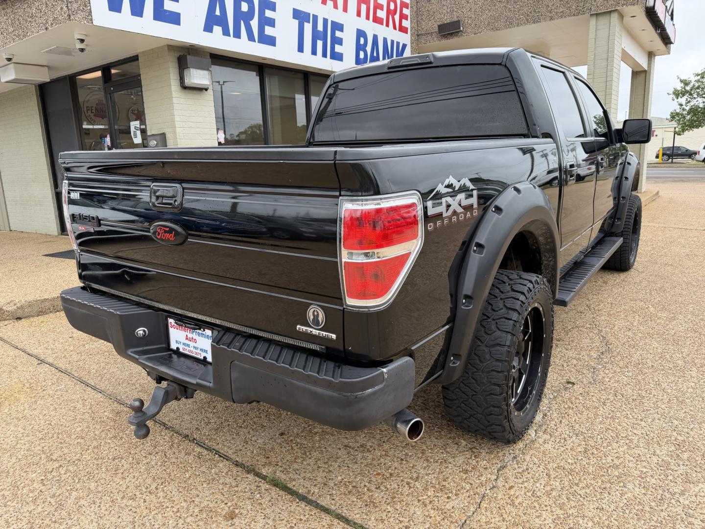 2013 BLACK FORD F-150 XLT (1FTFW1EF3DK) , located at 922 W. Beacon St., Philadelphia, MS, 39350, (601) 650-3675, 32.770447, -89.127151 - Photo#5