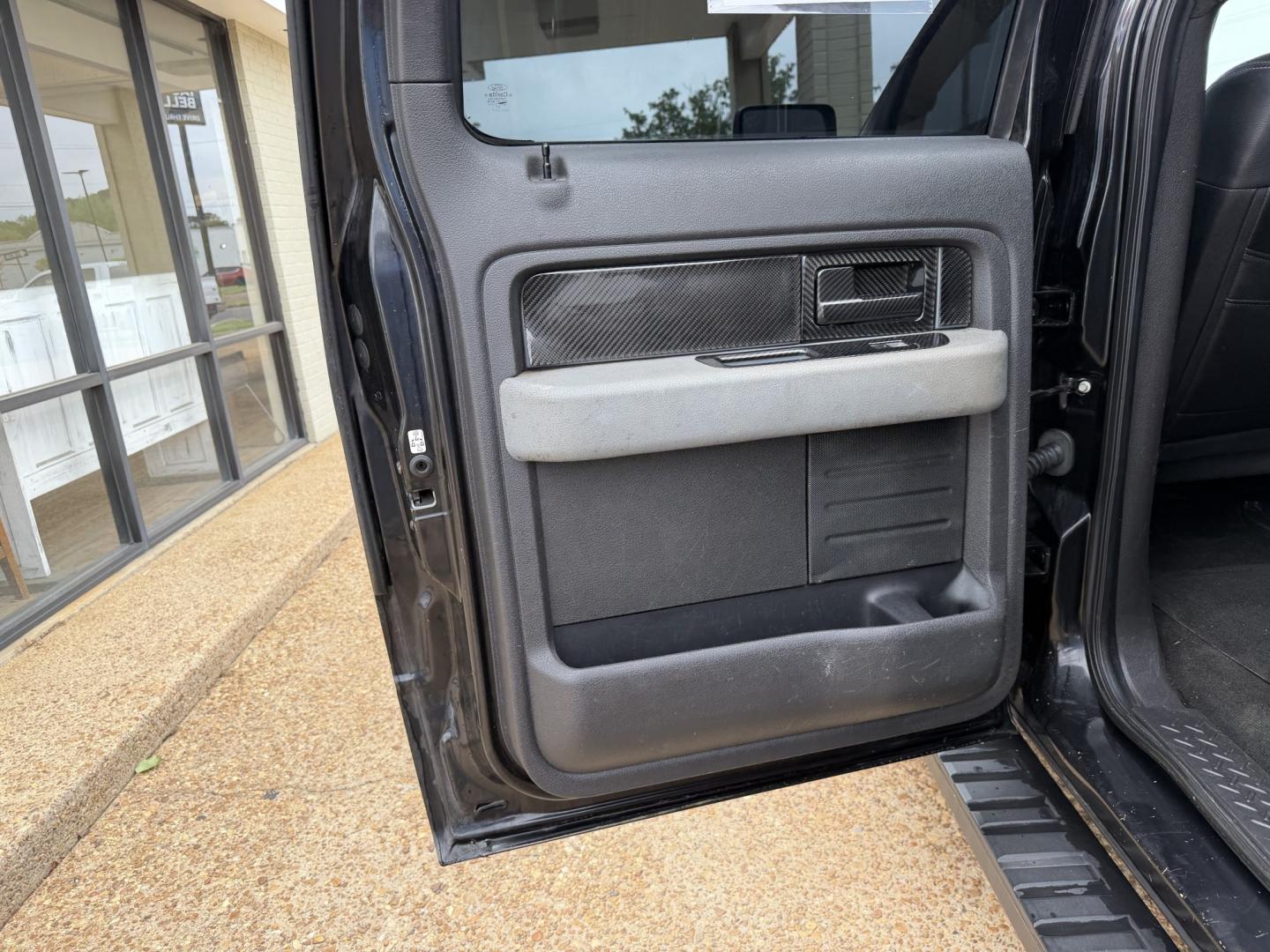 2013 BLACK FORD F-150 XLT (1FTFW1EF3DK) , located at 922 W. Beacon St., Philadelphia, MS, 39350, (601) 650-3675, 32.770447, -89.127151 - Photo#12