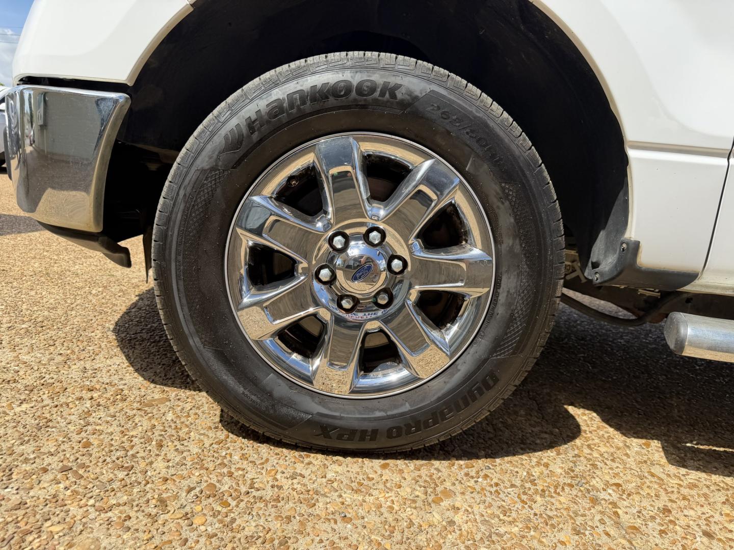 2014 WHITE FORD F-150 XLT (1FTFW1CF0EK) , located at 922 W. Beacon St., Philadelphia, MS, 39350, (601) 650-3675, 32.770447, -89.127151 - Photo#7