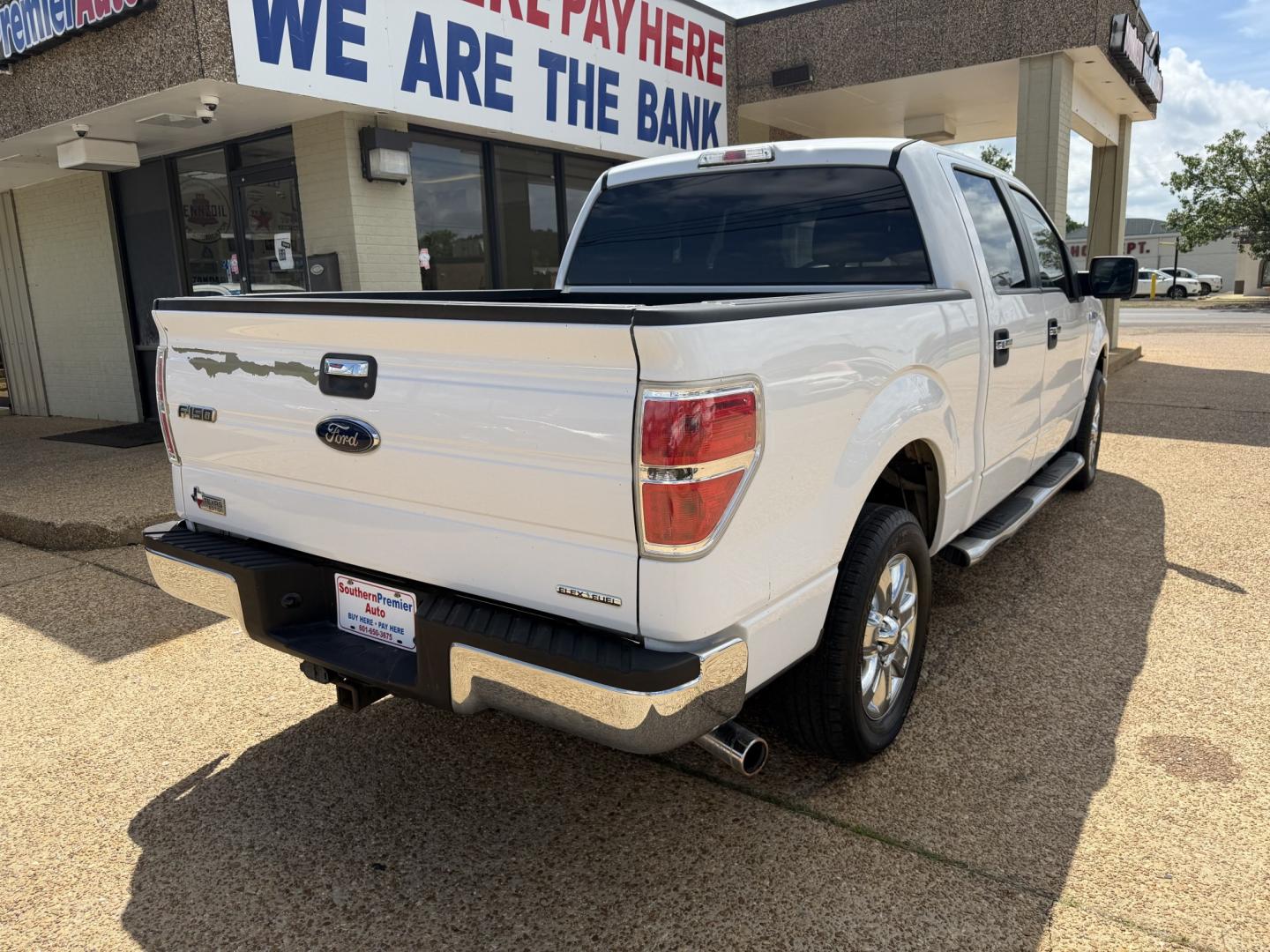 2014 WHITE FORD F-150 XLT (1FTFW1CF0EK) , located at 922 W. Beacon St., Philadelphia, MS, 39350, (601) 650-3675, 32.770447, -89.127151 - Photo#5