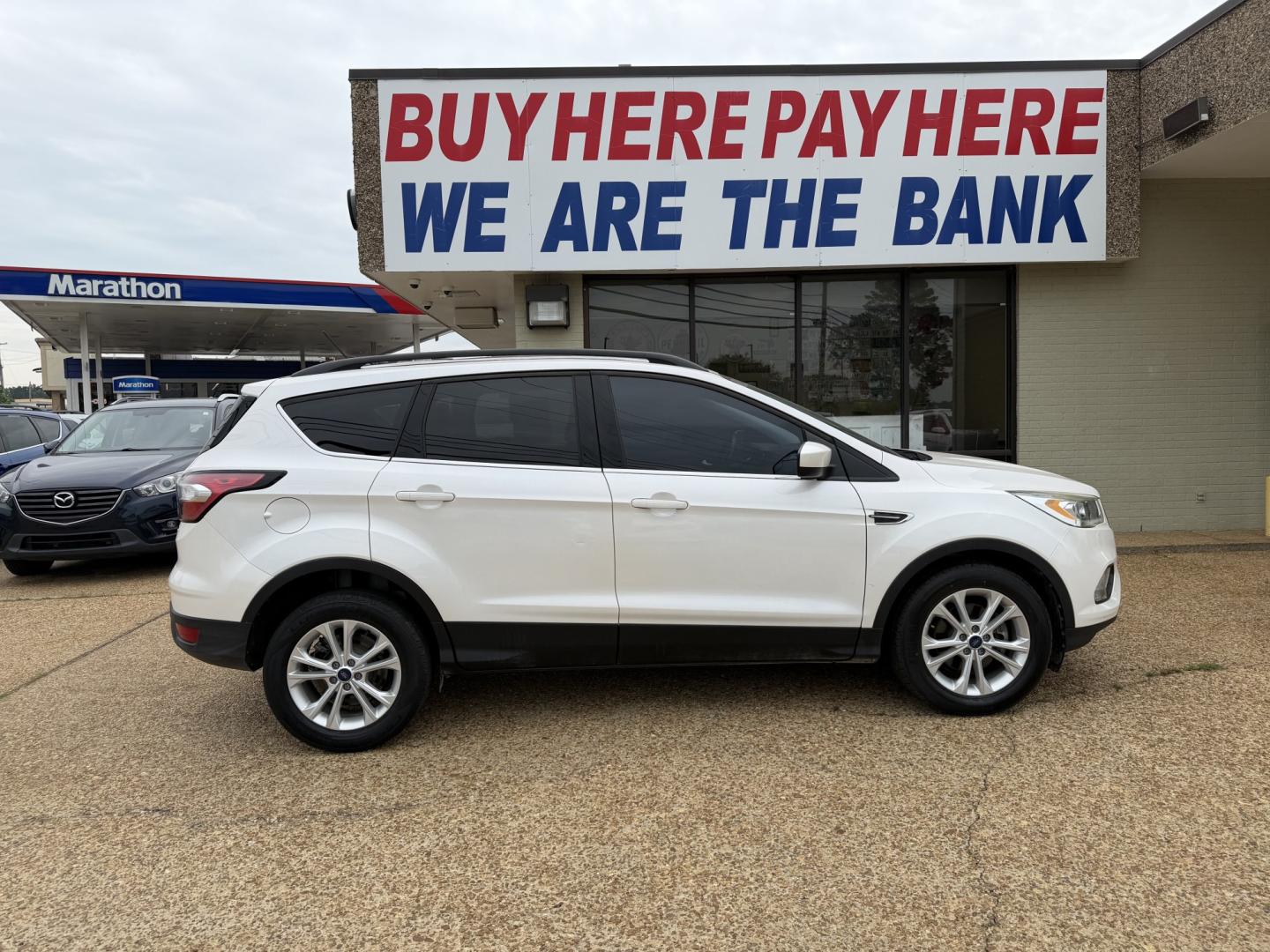 2018 WHITE FORD ESCAPE SEL (1FMCU0HD0JU) , located at 922 W. Beacon St., Philadelphia, MS, 39350, (601) 650-3675, 32.770447, -89.127151 - Photo#6