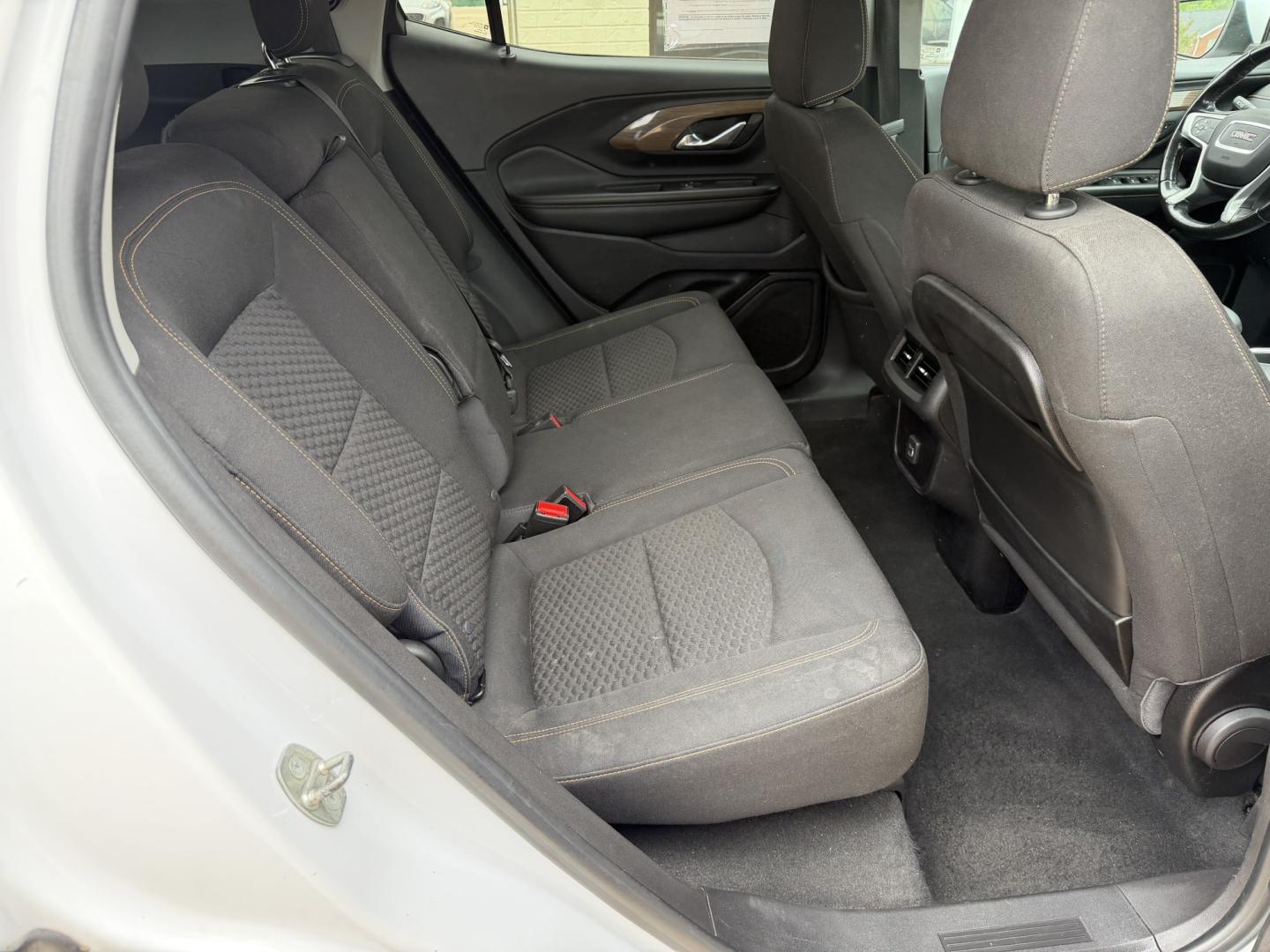 2018 WHITE GMC TERRAIN SLE (3GKALMEV7JL) , located at 922 W. Beacon St., Philadelphia, MS, 39350, (601) 650-3675, 32.770447, -89.127151- Photo#14