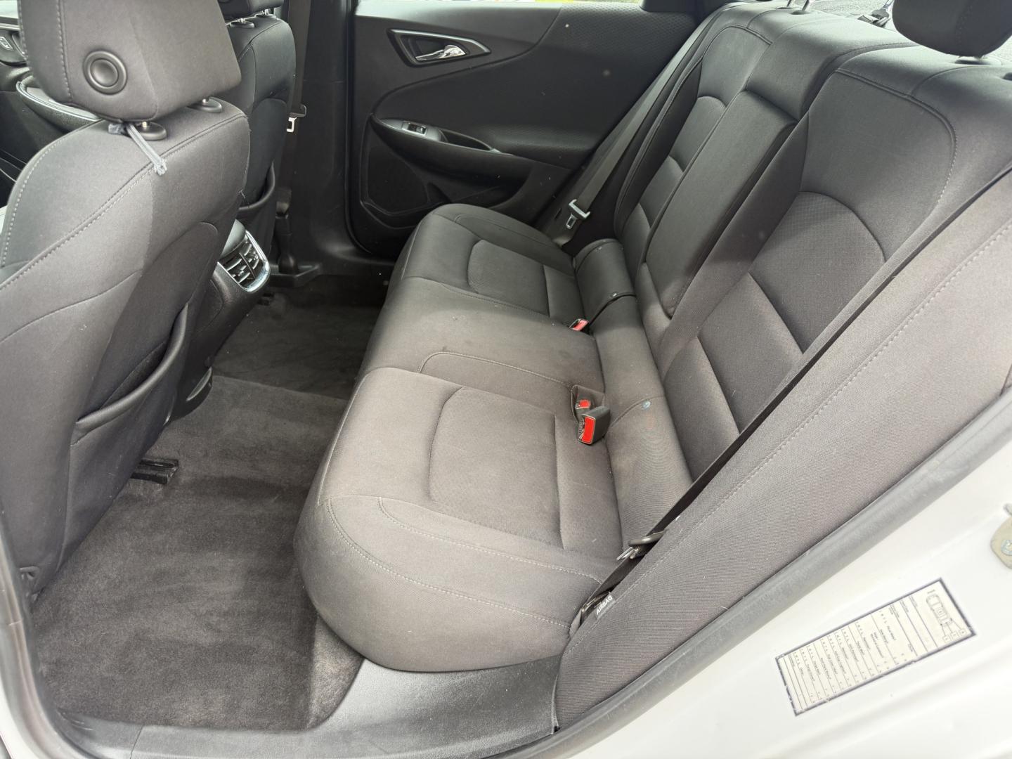 2020 WHITE CHEVROLET MALIBU LT (1LT) (1G1ZD5ST8LF) , located at 922 W. Beacon St., Philadelphia, MS, 39350, (601) 650-3675, 32.770447, -89.127151 - Photo#13