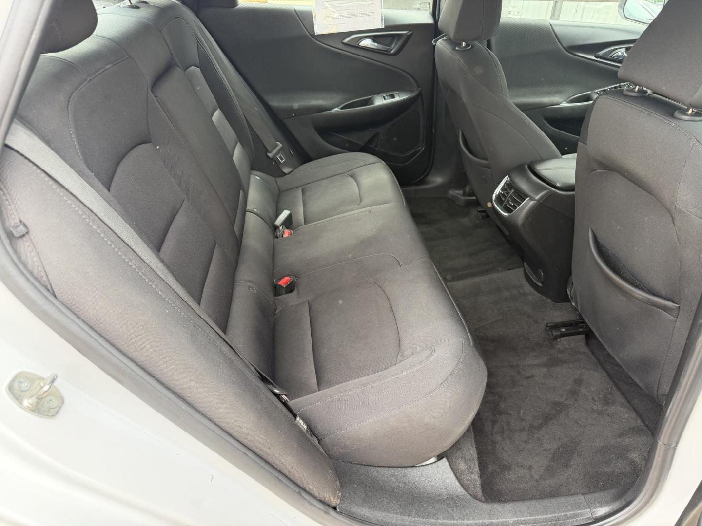 2020 WHITE CHEVROLET MALIBU LT (1LT) (1G1ZD5ST8LF) , located at 922 W. Beacon St., Philadelphia, MS, 39350, (601) 650-3675, 32.770447, -89.127151 - Photo#14