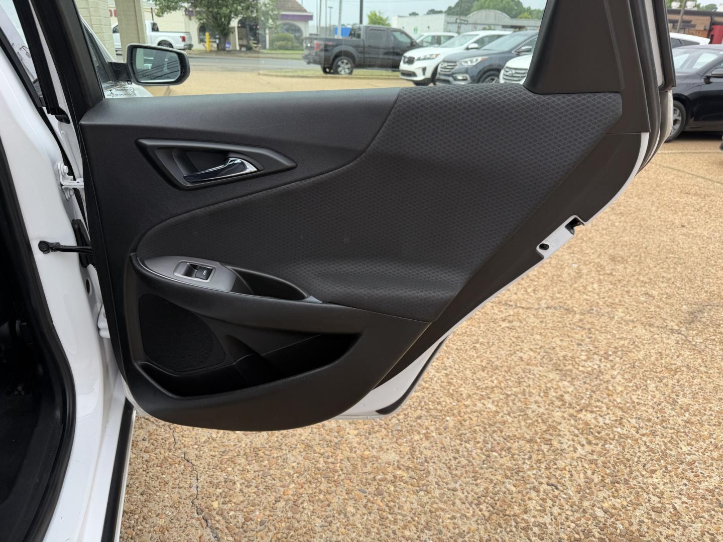 2020 WHITE CHEVROLET MALIBU LT (1LT) (1G1ZD5ST8LF) , located at 922 W. Beacon St., Philadelphia, MS, 39350, (601) 650-3675, 32.770447, -89.127151 - Photo#15