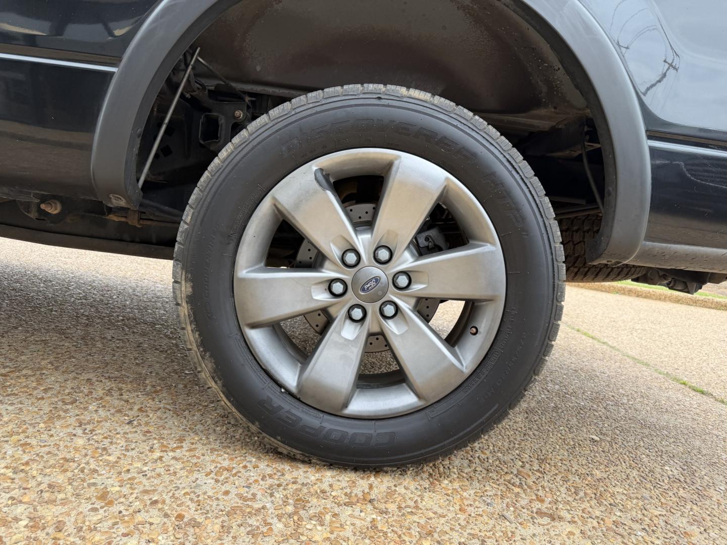 2011 BLACK FORD F-150 FX4 (1FTFW1EF3BK) , located at 922 W. Beacon St., Philadelphia, MS, 39350, (601) 650-3675, 32.770447, -89.127151 - Photo#7