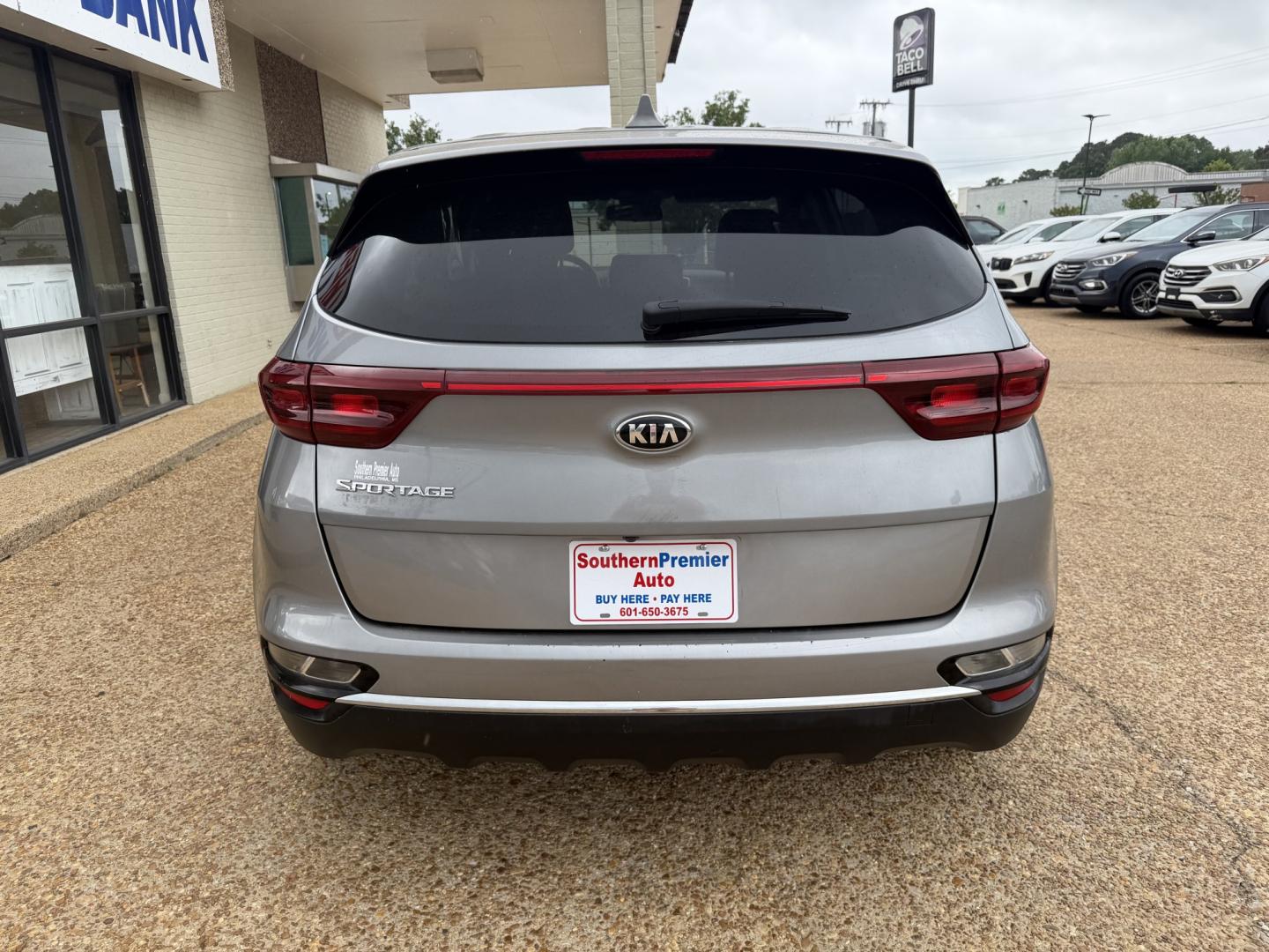 2022 GRAY KIA SPORTAGE LX (KNDPM3AC7N7) , located at 922 W. Beacon St., Philadelphia, MS, 39350, (601) 650-3675, 32.770447, -89.127151 - Photo#4