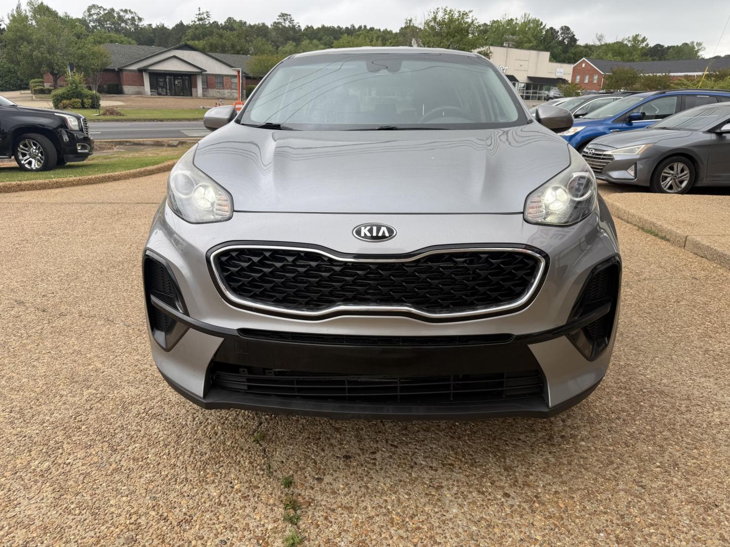 2022 GRAY KIA SPORTAGE LX (KNDPM3AC7N7) , located at 922 W. Beacon St., Philadelphia, MS, 39350, (601) 650-3675, 32.770447, -89.127151 - Photo#1