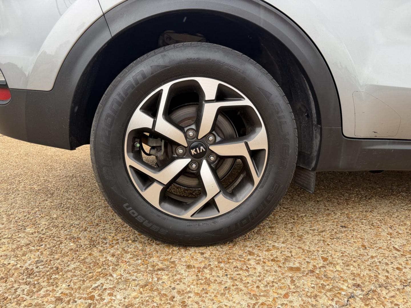 2022 GRAY KIA SPORTAGE LX (KNDPM3AC7N7) , located at 922 W. Beacon St., Philadelphia, MS, 39350, (601) 650-3675, 32.770447, -89.127151 - Photo#7