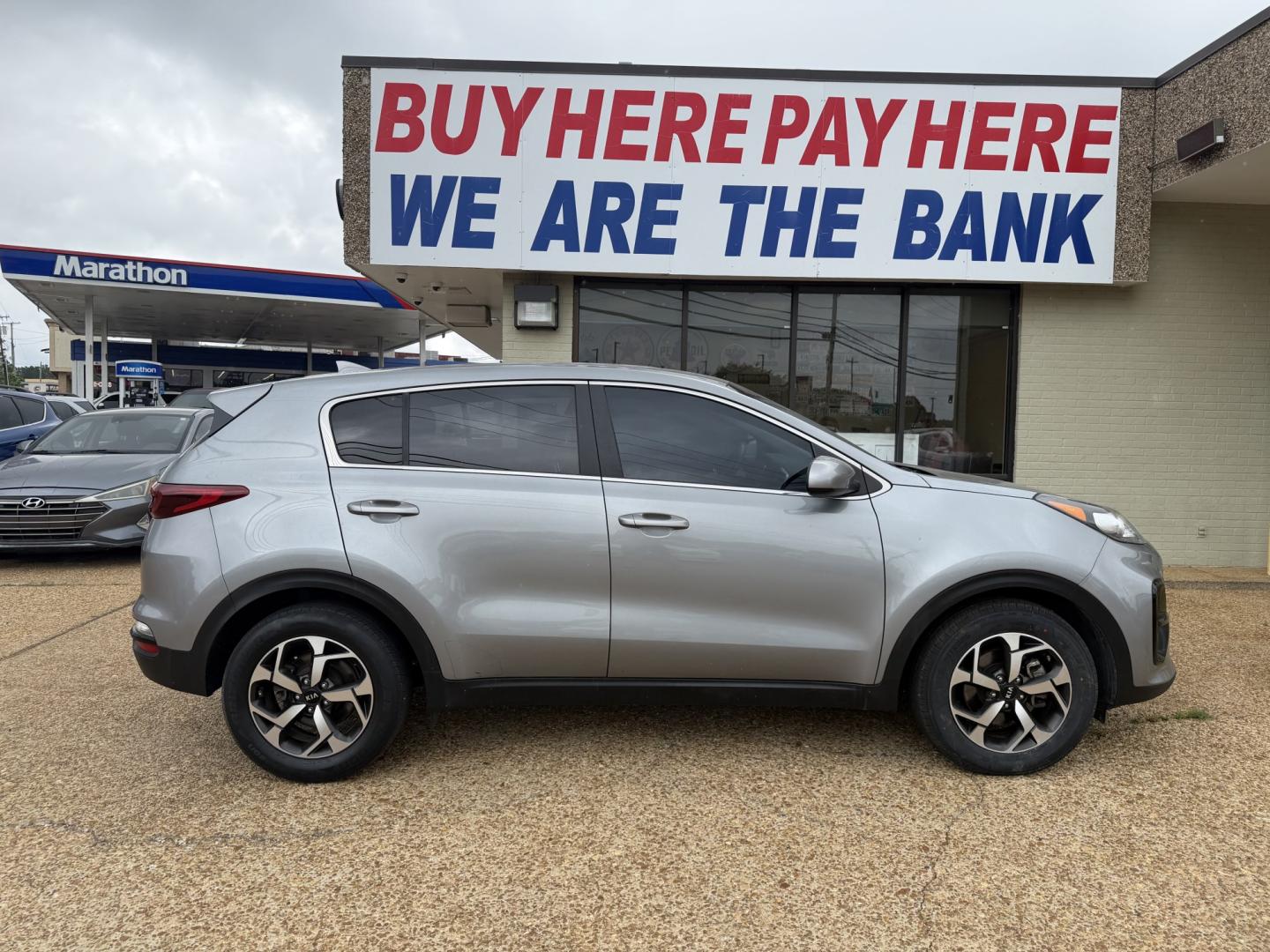 2022 GRAY KIA SPORTAGE LX (KNDPM3AC7N7) , located at 922 W. Beacon St., Philadelphia, MS, 39350, (601) 650-3675, 32.770447, -89.127151 - Photo#6